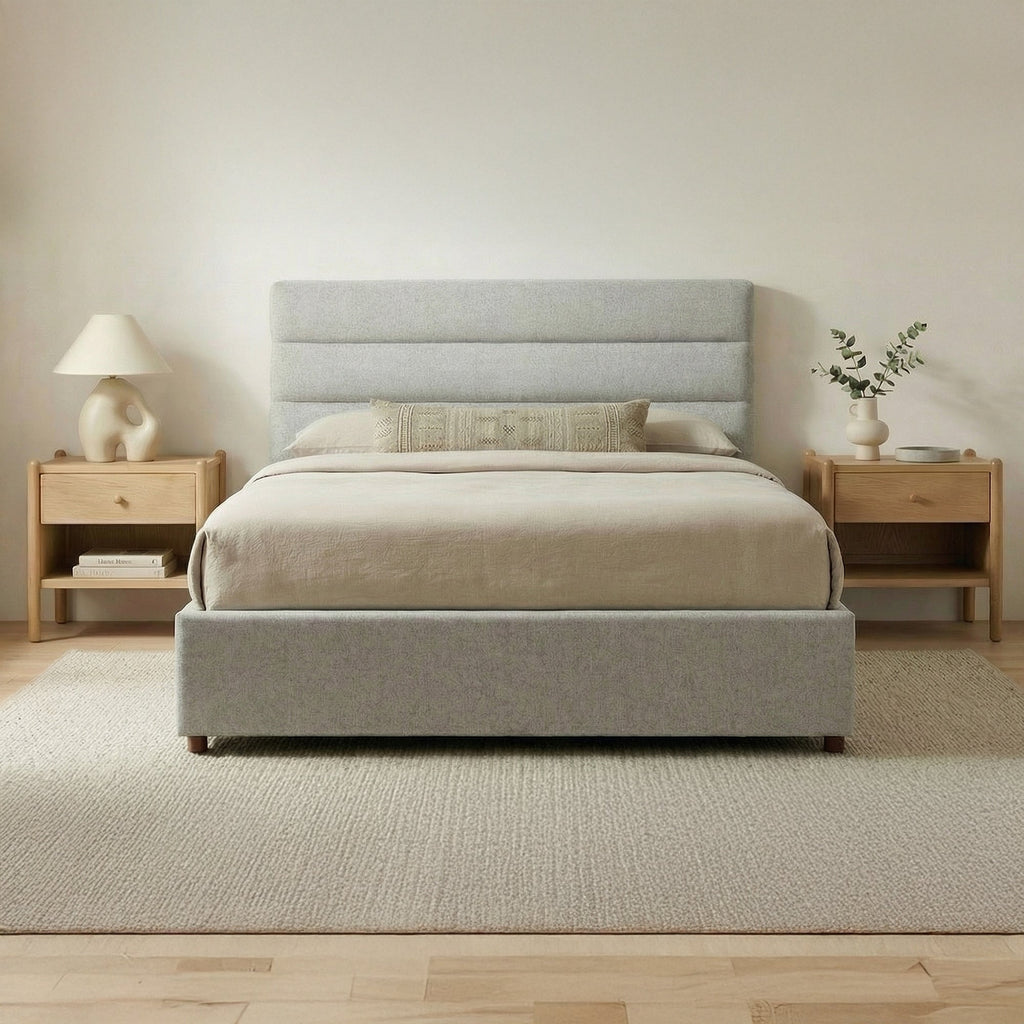 Moe's Home Takio Bed