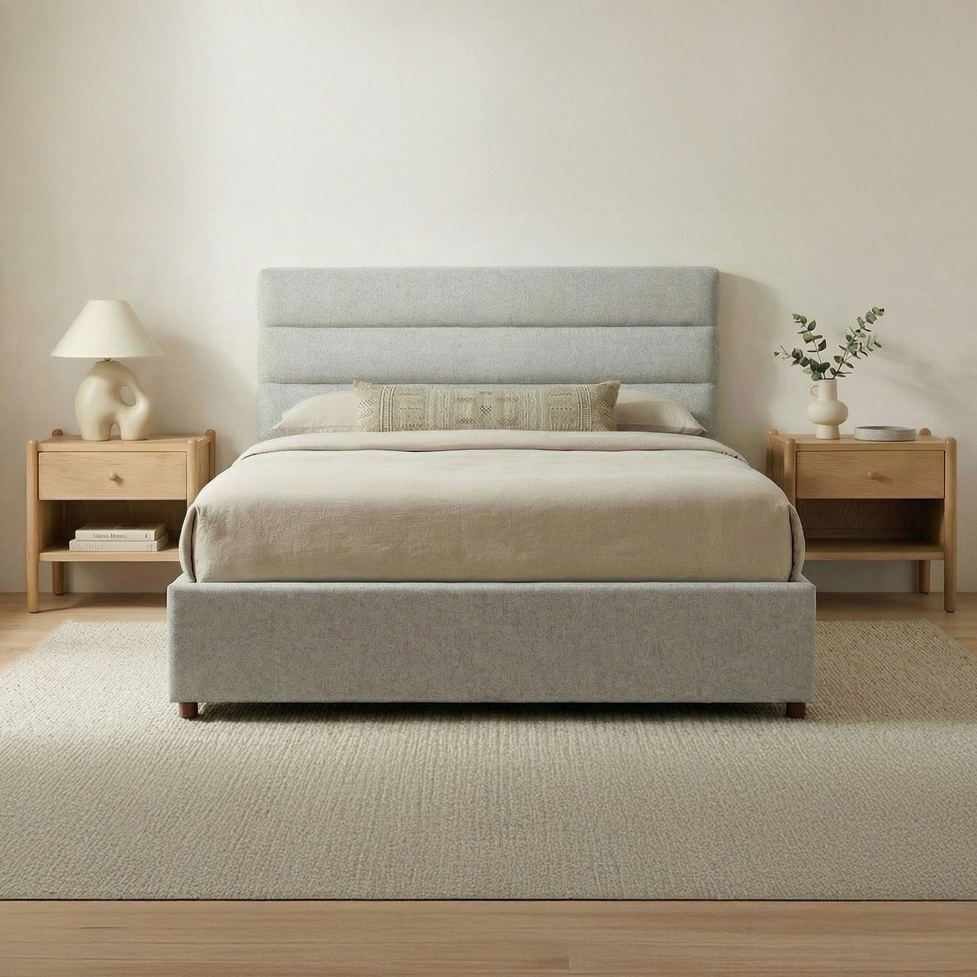 Moe's Home Takio Bed