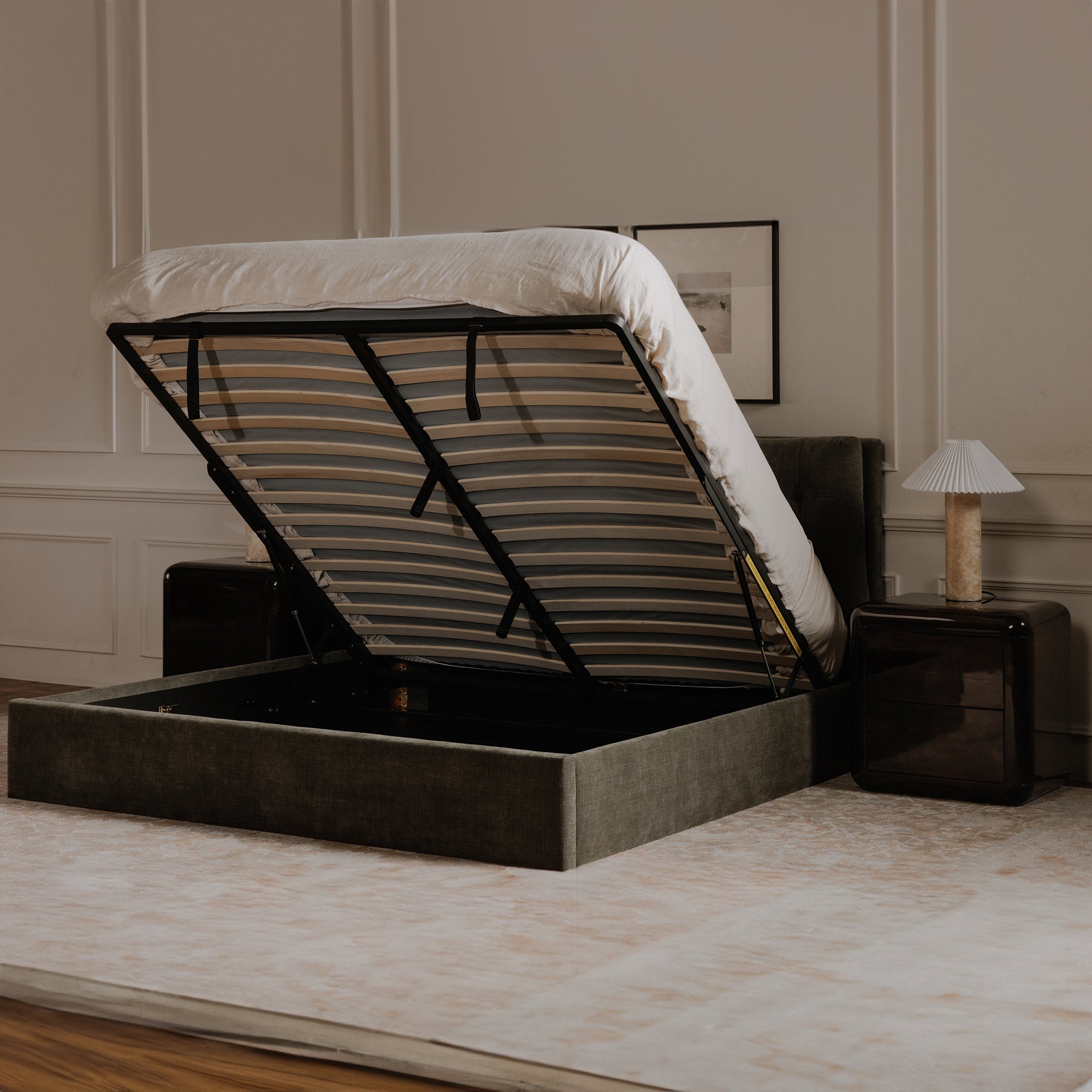 Moe's Home Sebastion Storage Bed