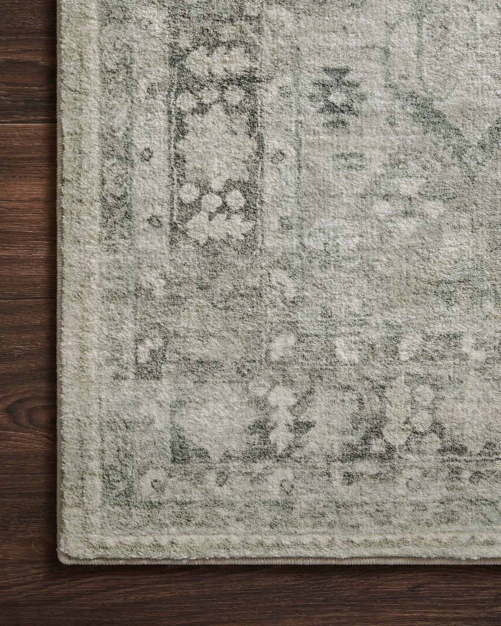 Loloi Rosette Accent Rug
