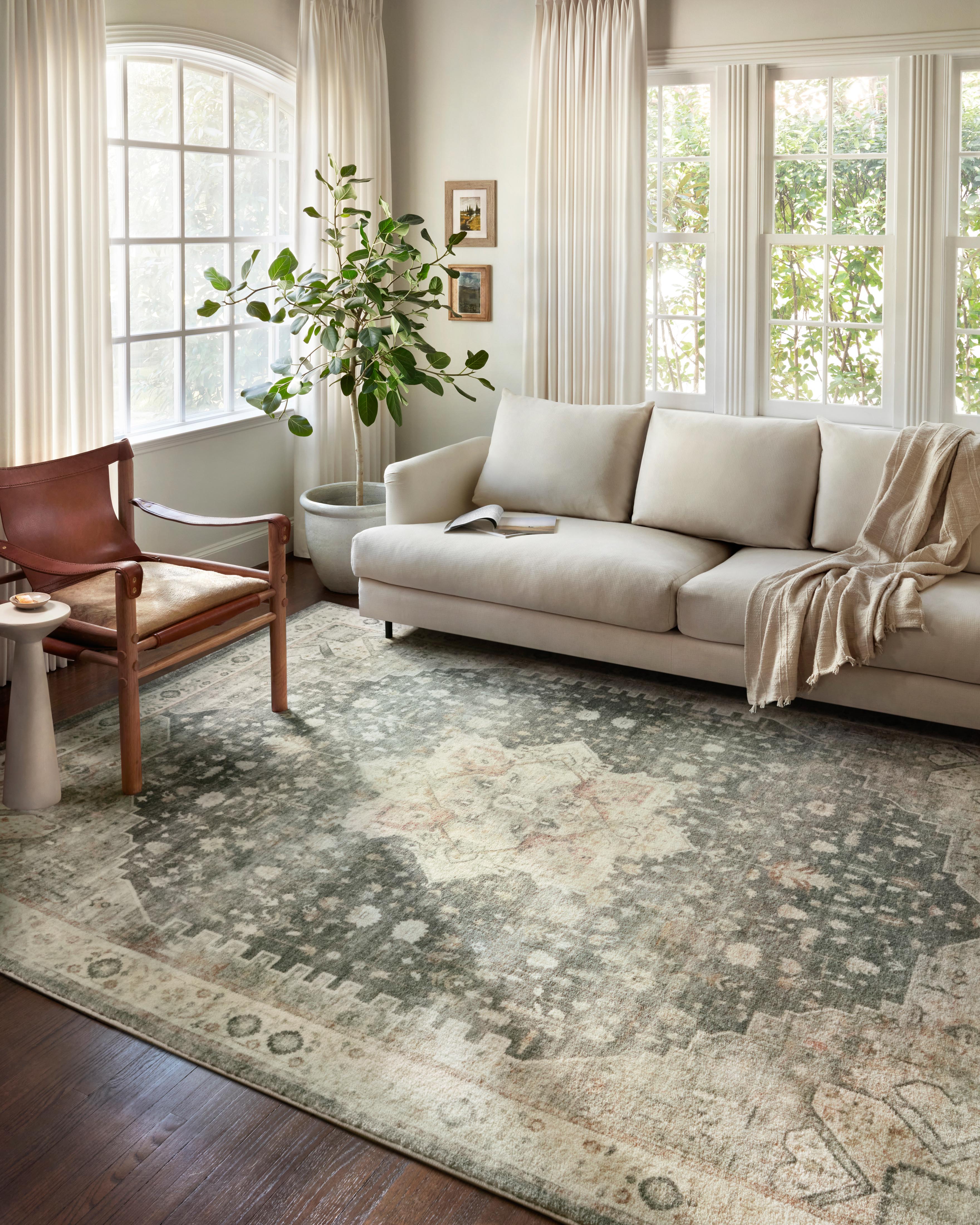 Loloi Rosette Runner Rug
