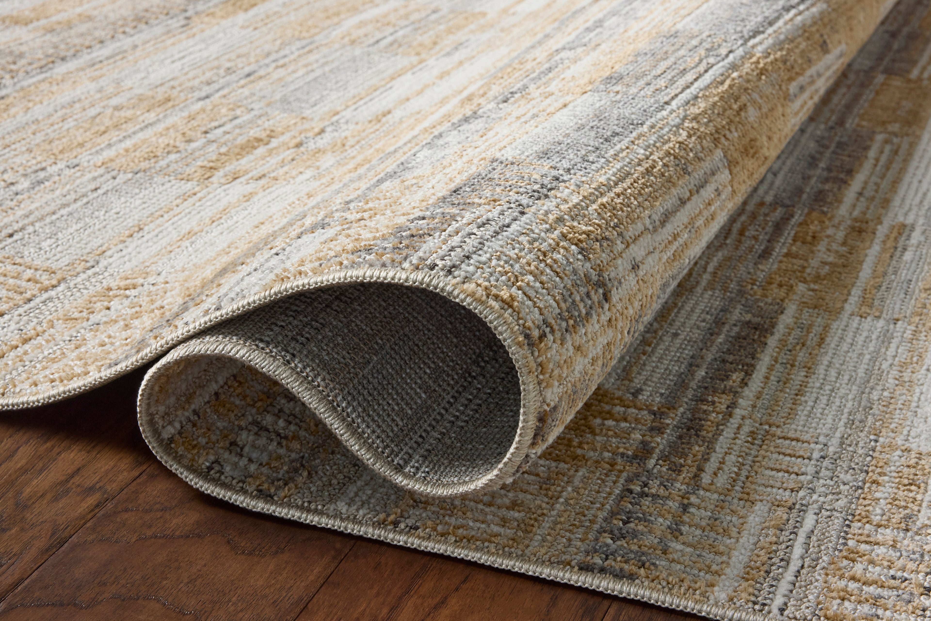 Loloi Roxie Accent Rug