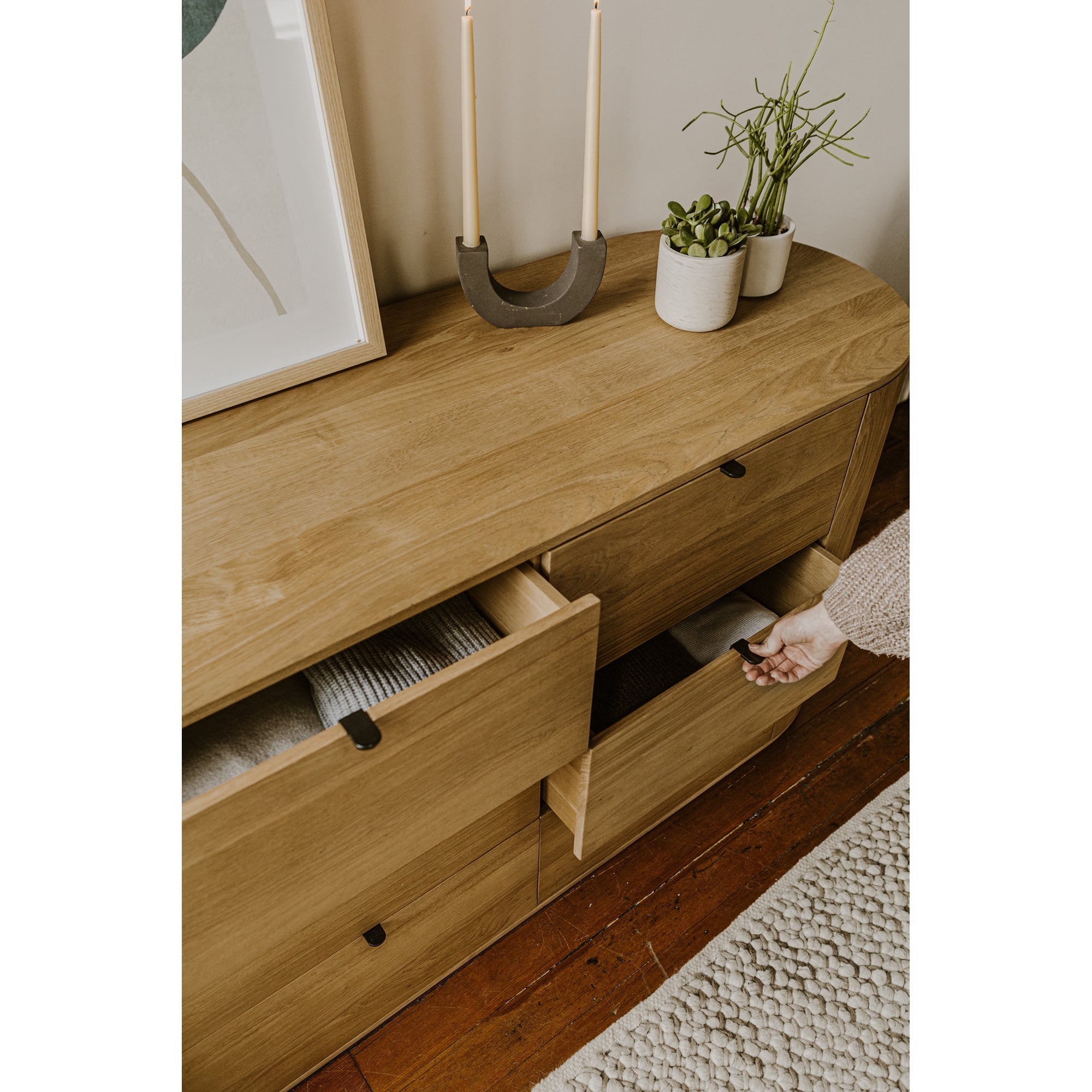 Moe's Home Theo 6 Drawer Dresser Natural
