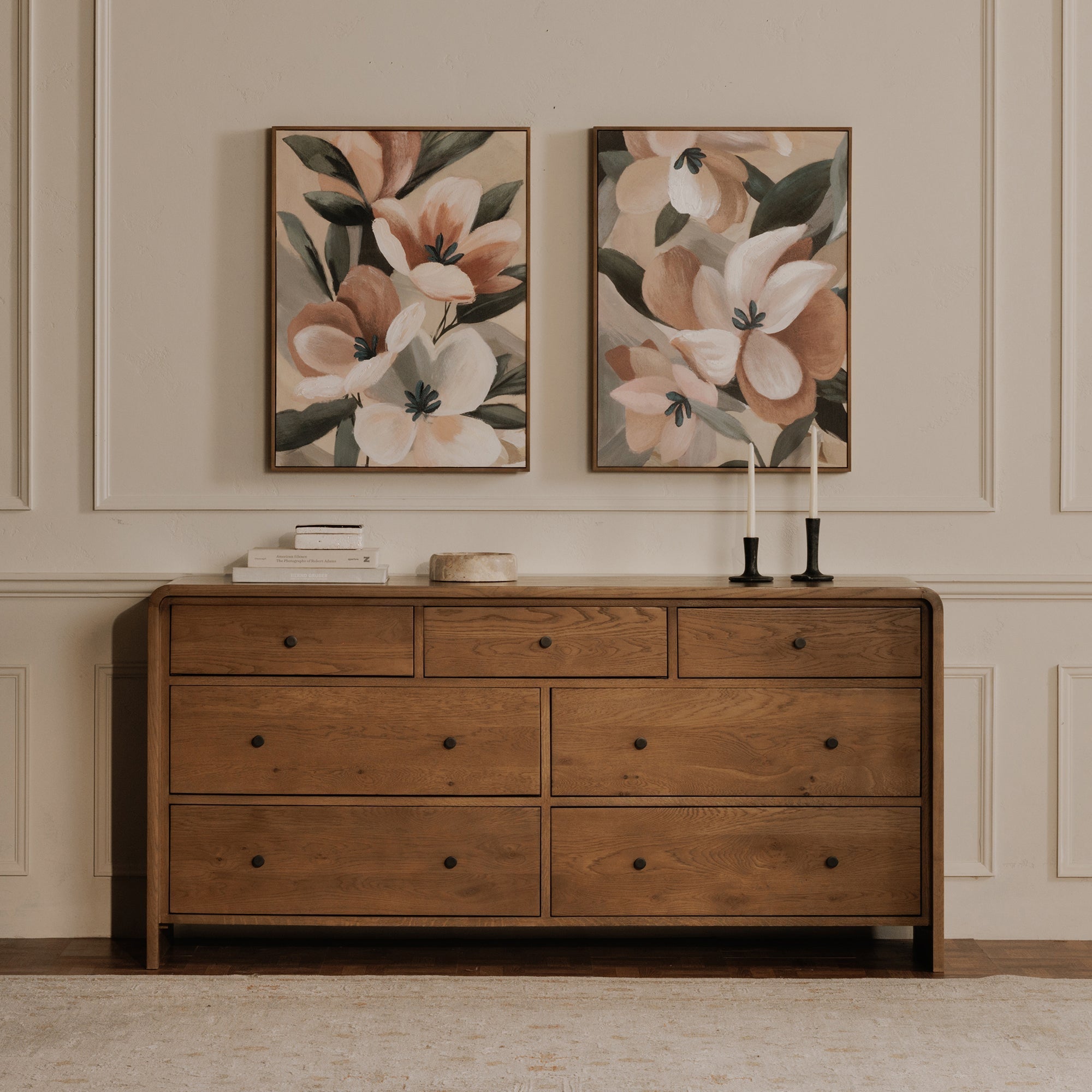 Moe's Home Riley 7 Drawer Dresser Oak
