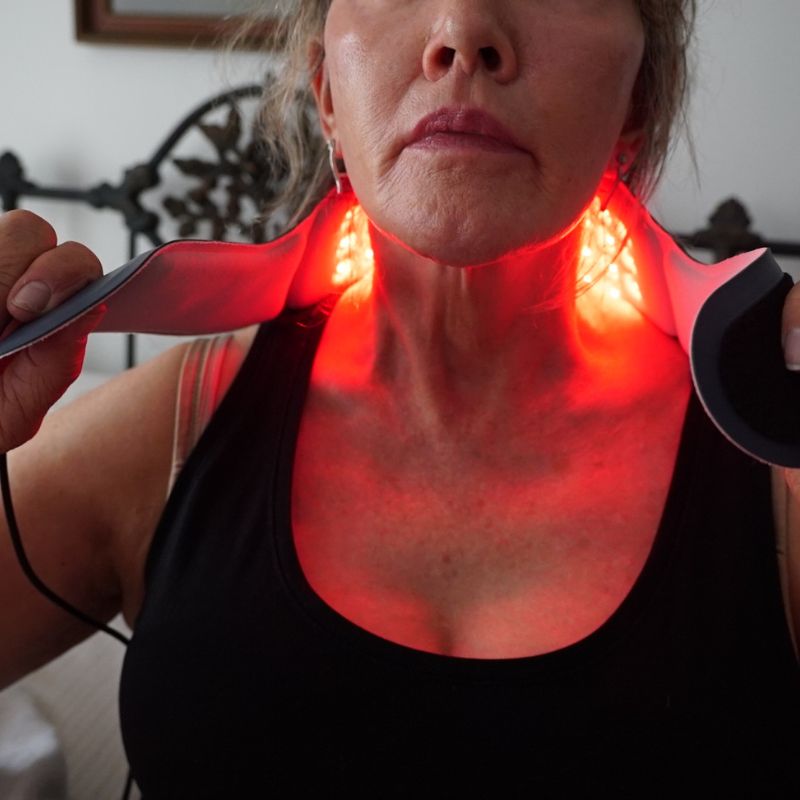 Red Light Therapy for Neck Wearable