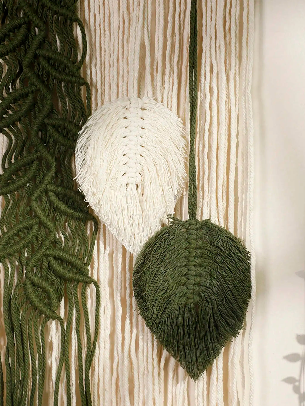 Leaves Hand-Woven Macrame Tapestries