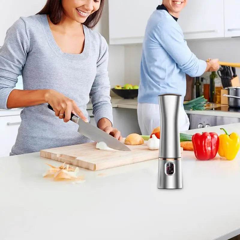Battery-Powered Electric Salt and Pepper Grinder