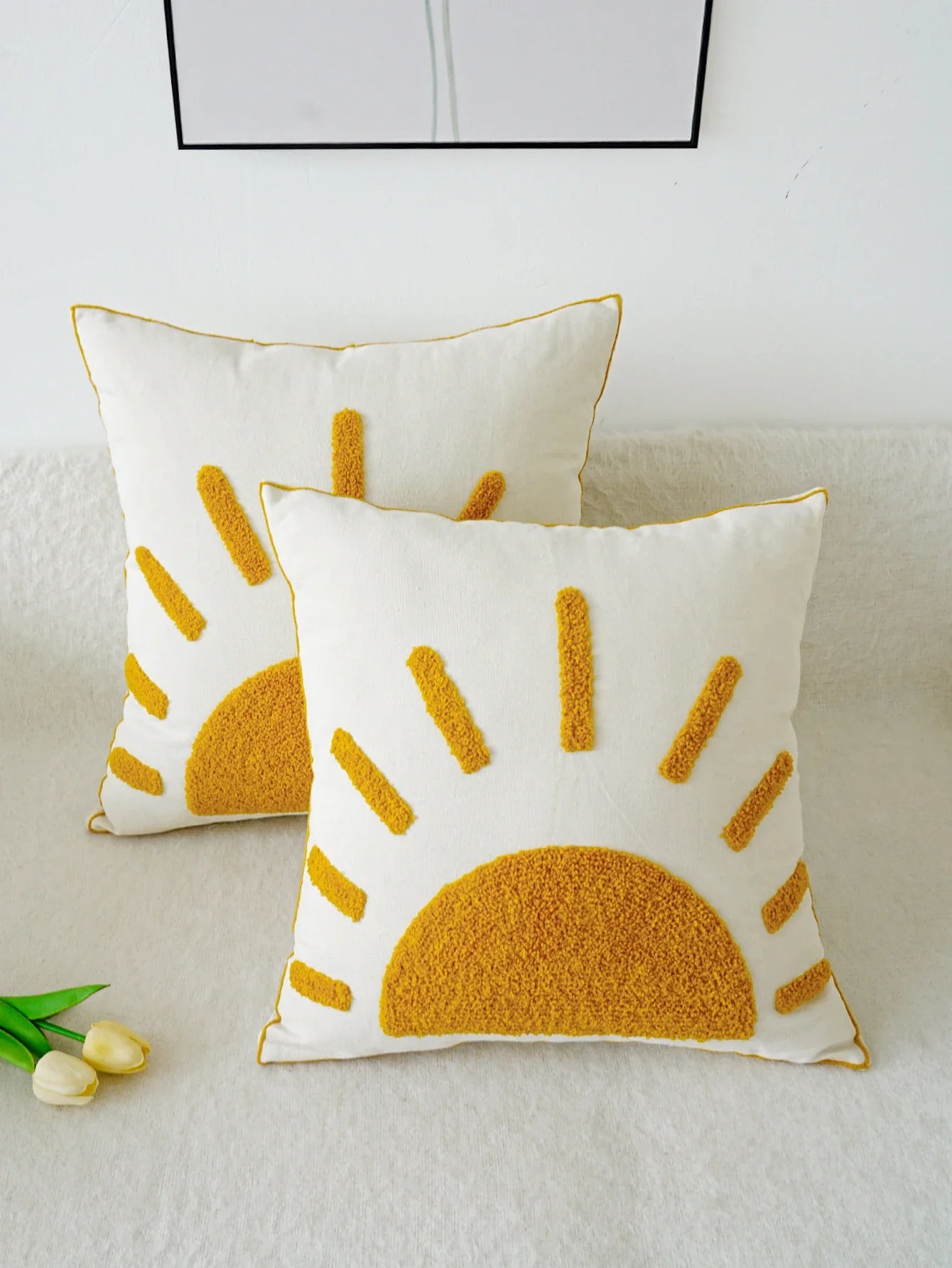 Sun Tufted Embroidered Pillowcase