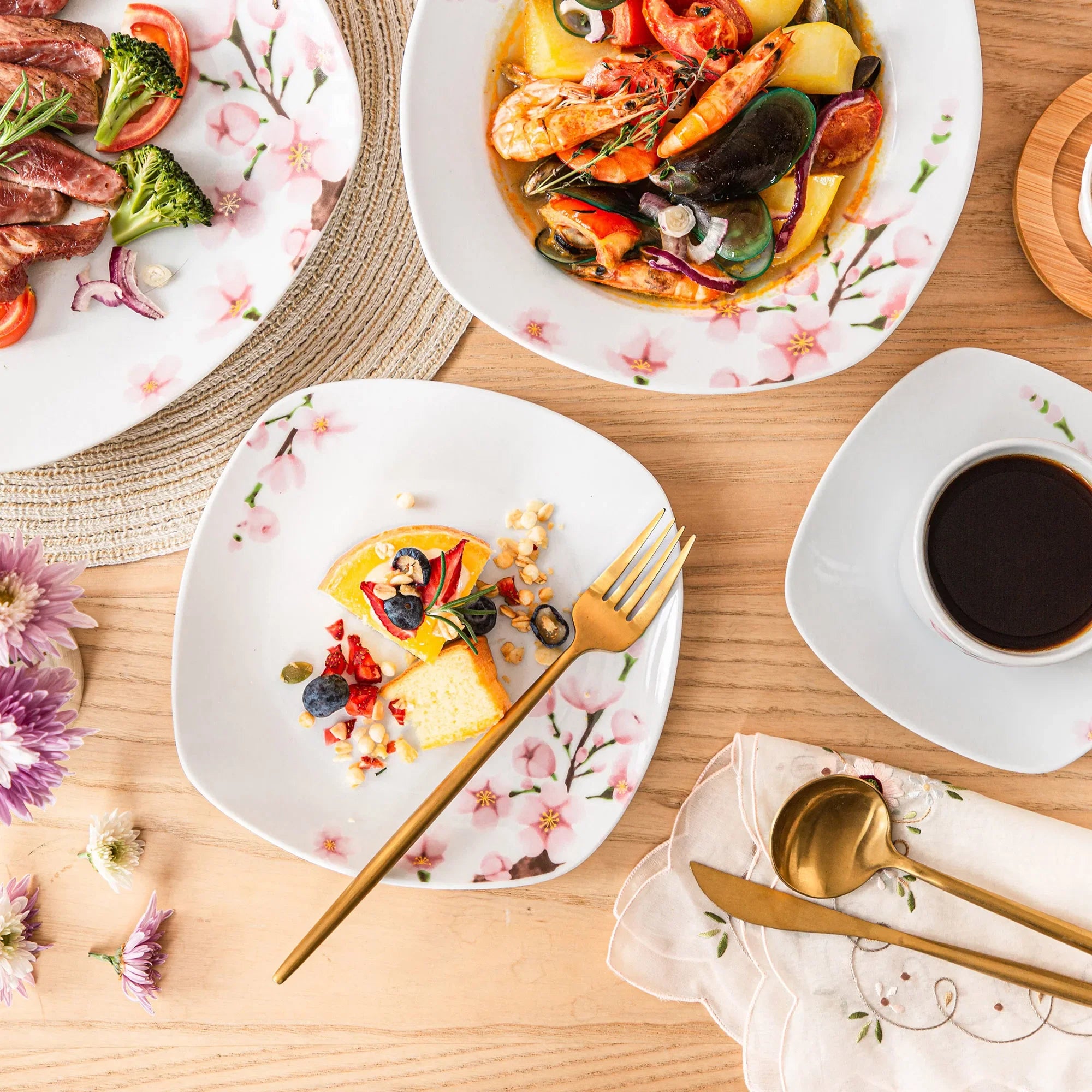 VEWEET ANNIE 60-Piece Porcelain Dinnerware Set – White Ceramic Pink Floral Plates, Bowls, Cups & Saucers for 12 People