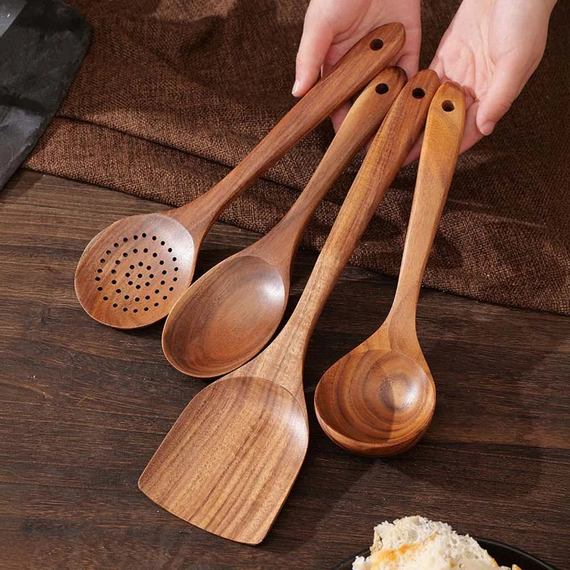 5-Pieces Wooden Kitchen Utensils Set – for Home/Restaurant, Odor-Free, Heat & Rot Resistant