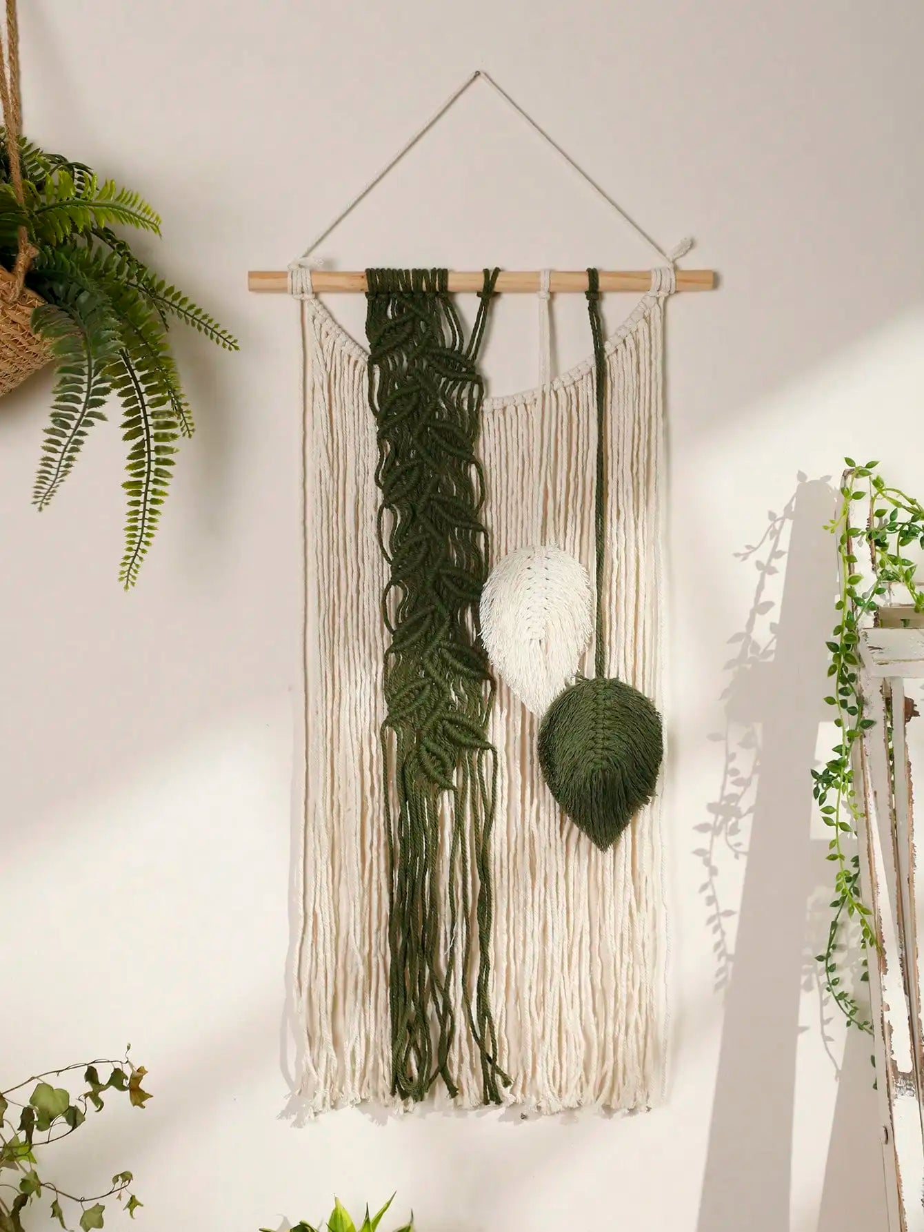 Leaves Hand-Woven Macrame Tapestries