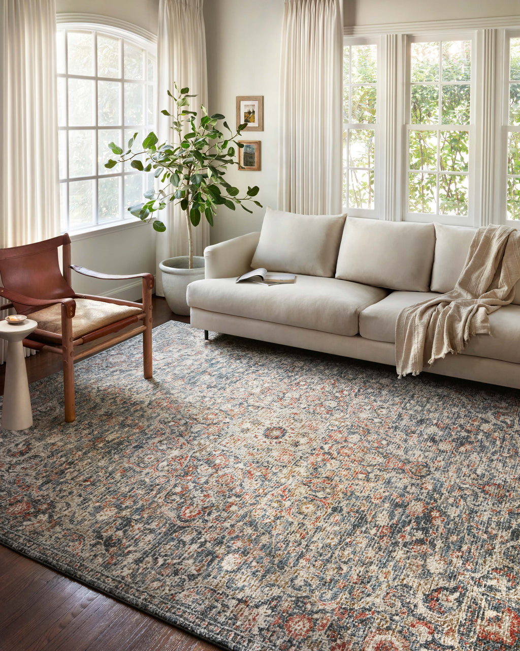 Loloi Saban Accent Rug