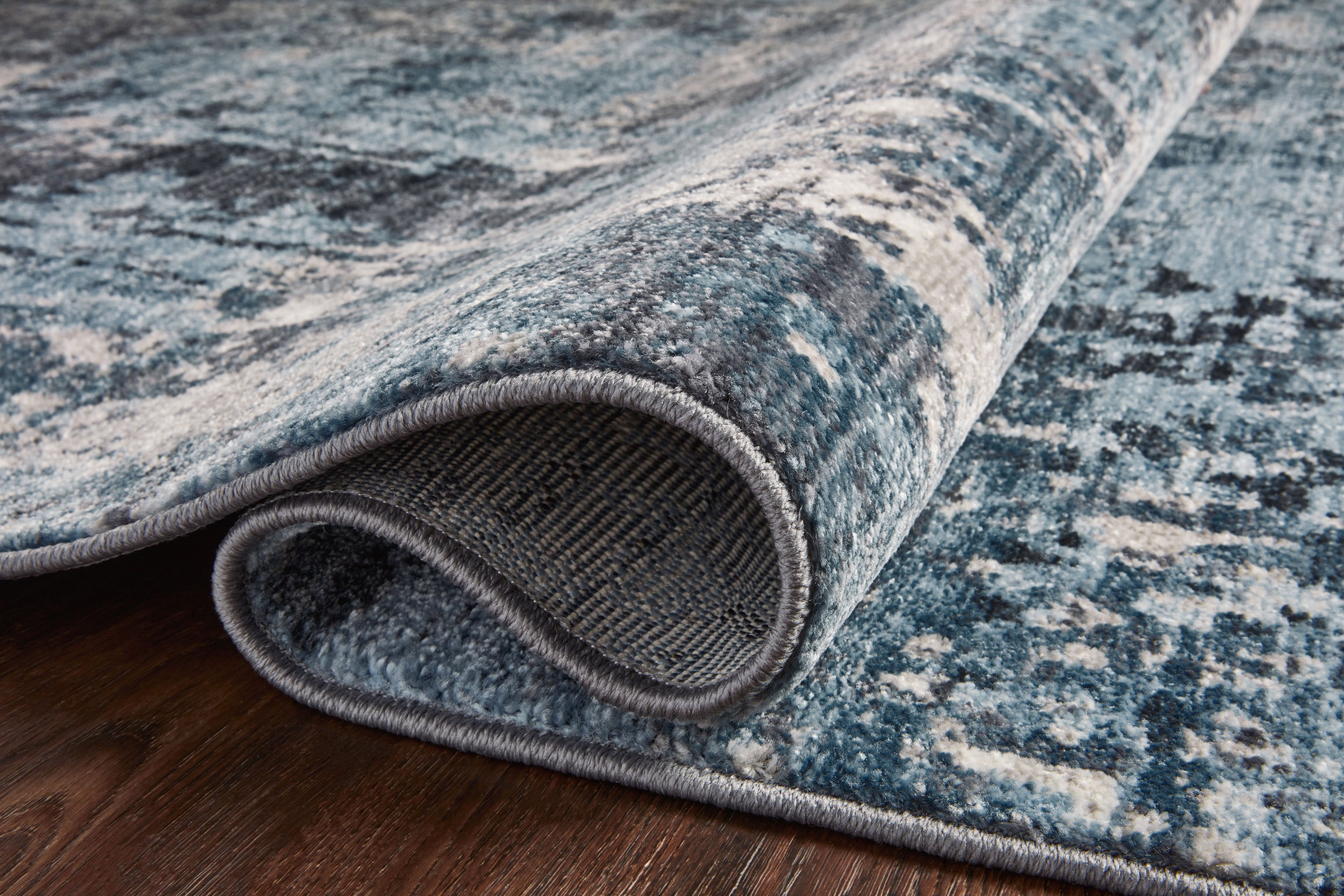 Loloi Samra Accent Rug