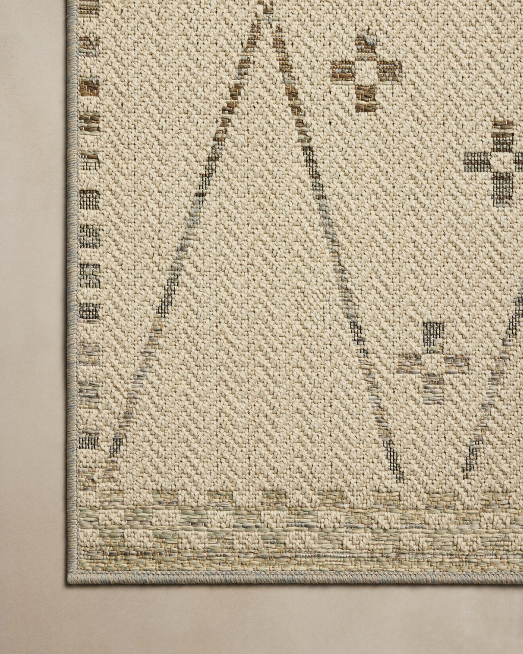 Loloi Saylor Accent Rug