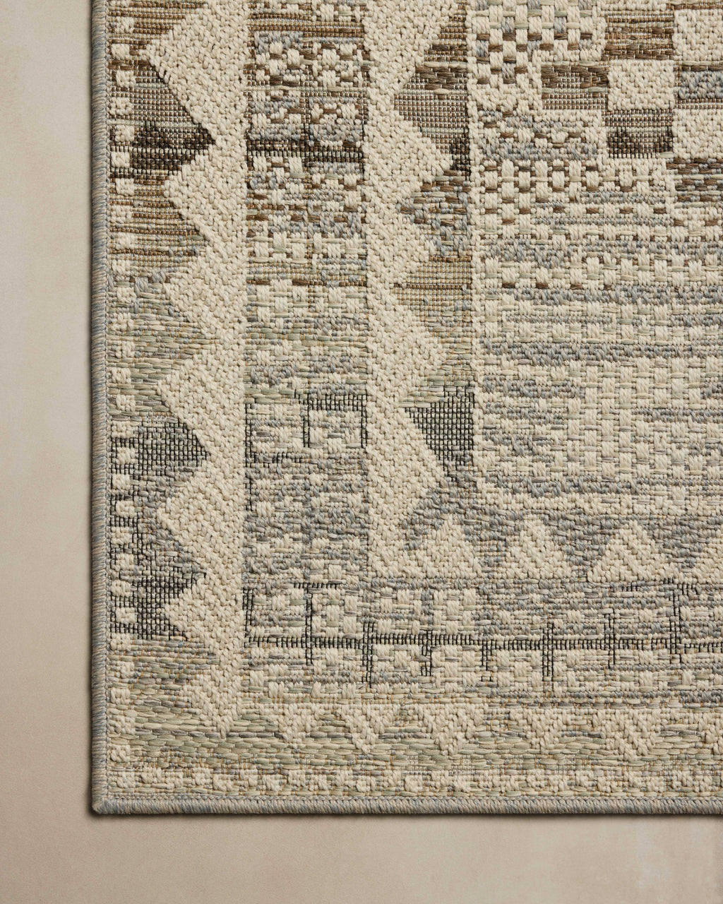 Loloi Saylor Sample Rug