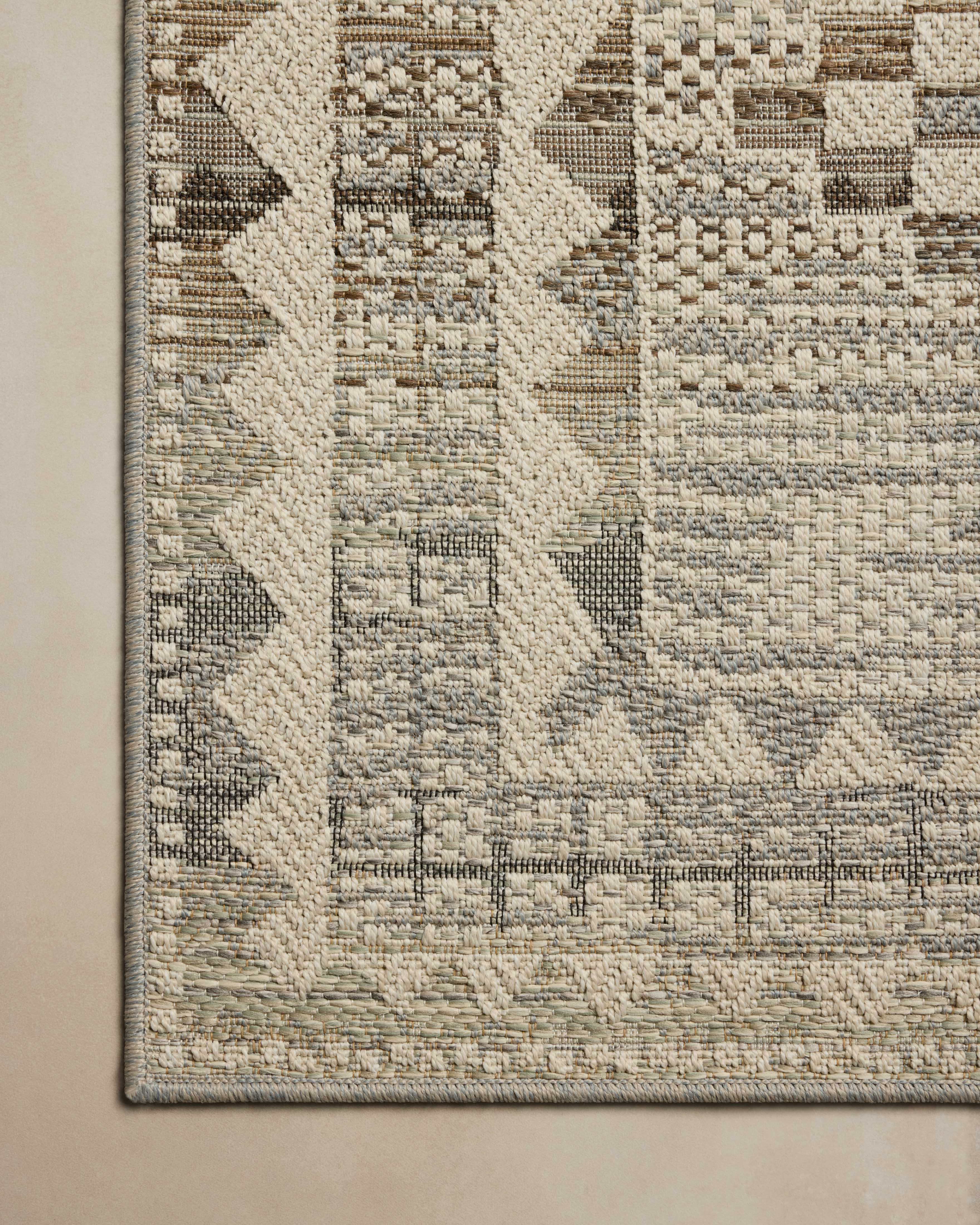 Loloi Saylor Sample Rug
