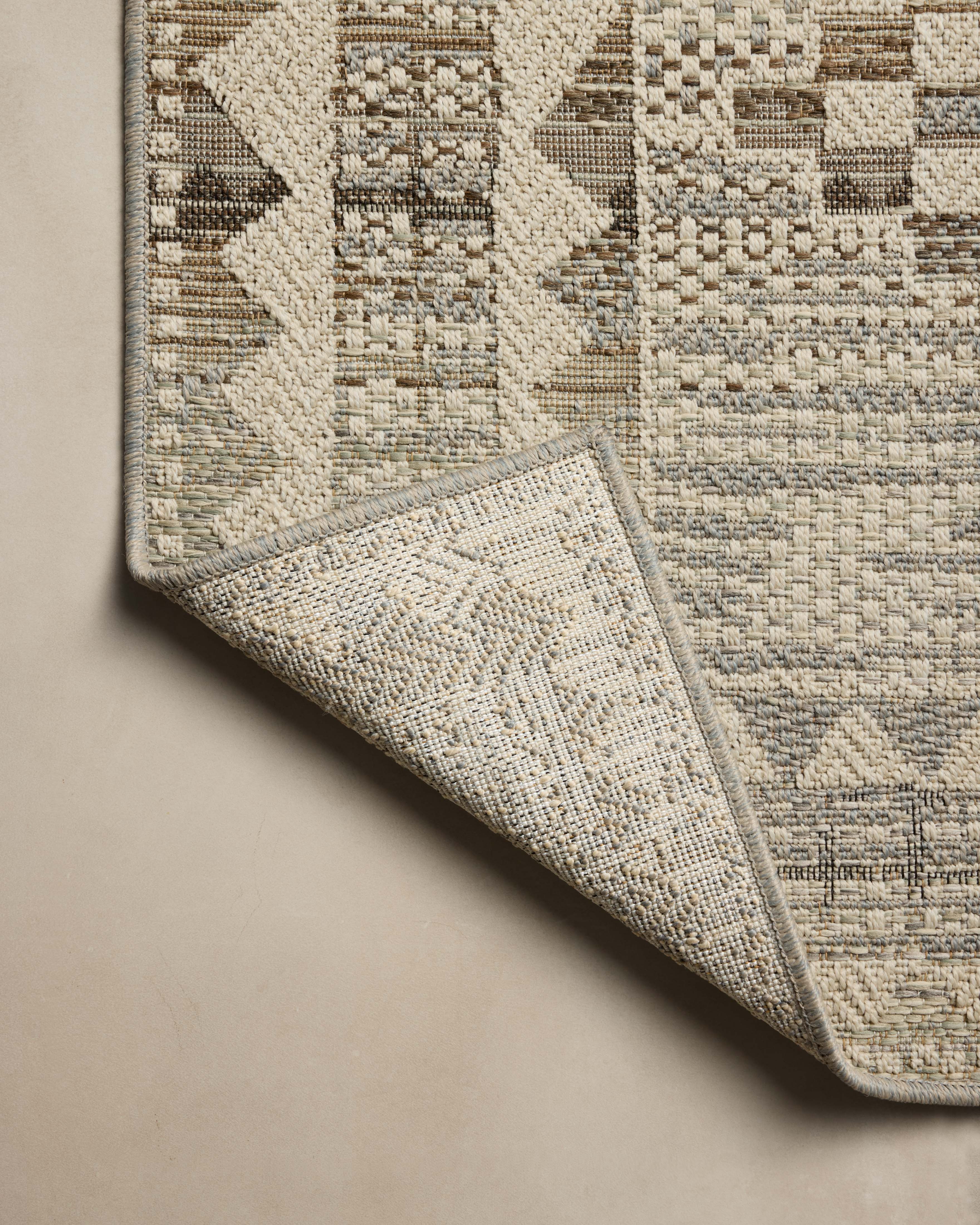 Loloi Saylor Accent Rug