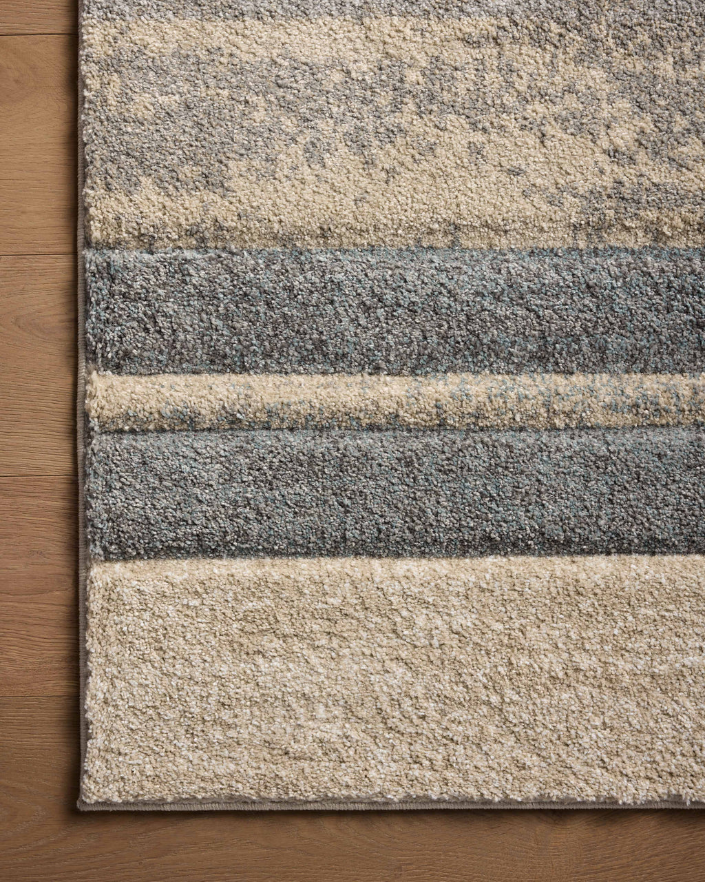 Loloi Silas Accent Rug