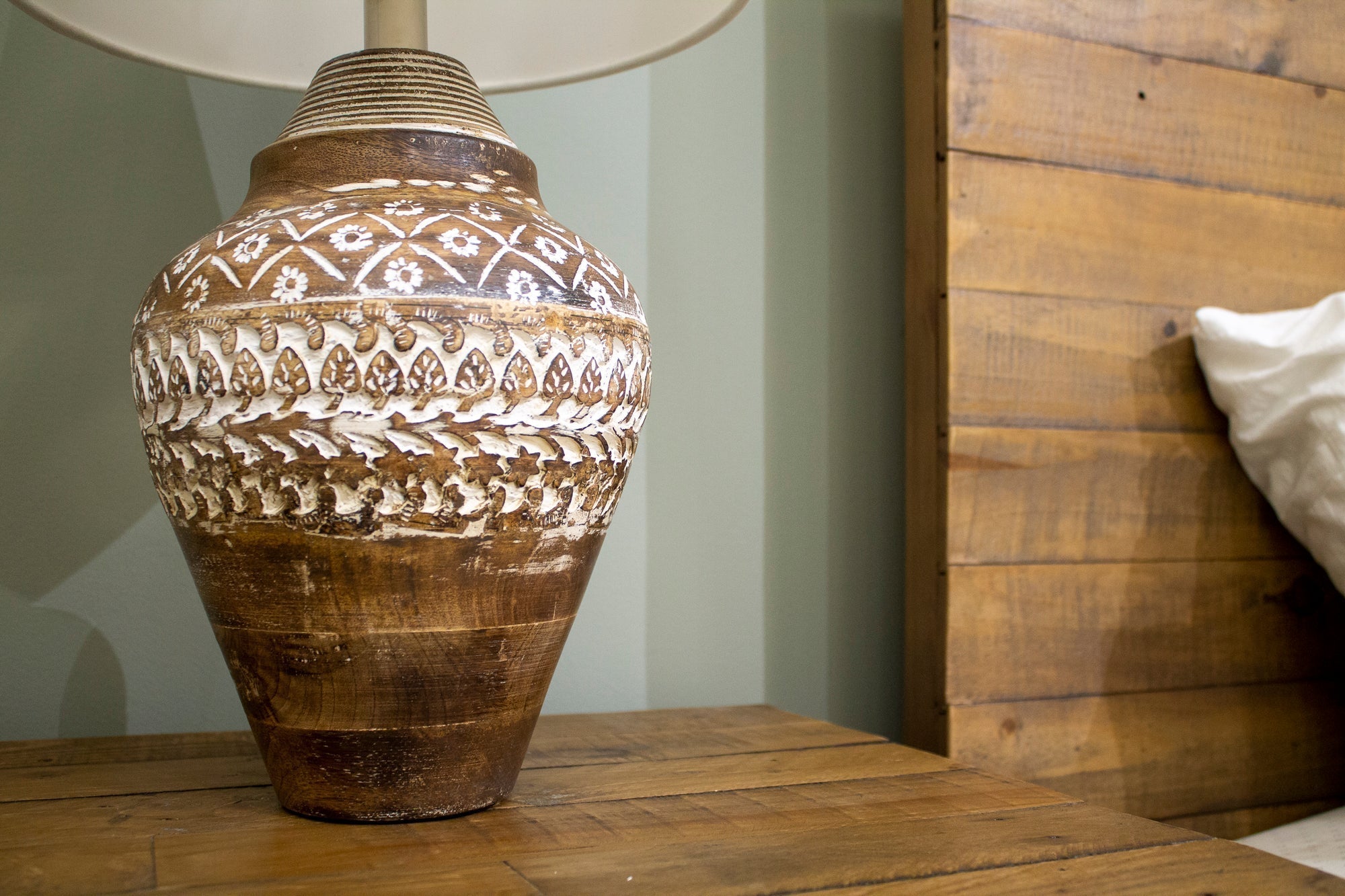 LH Home Skye Antique Lamp
