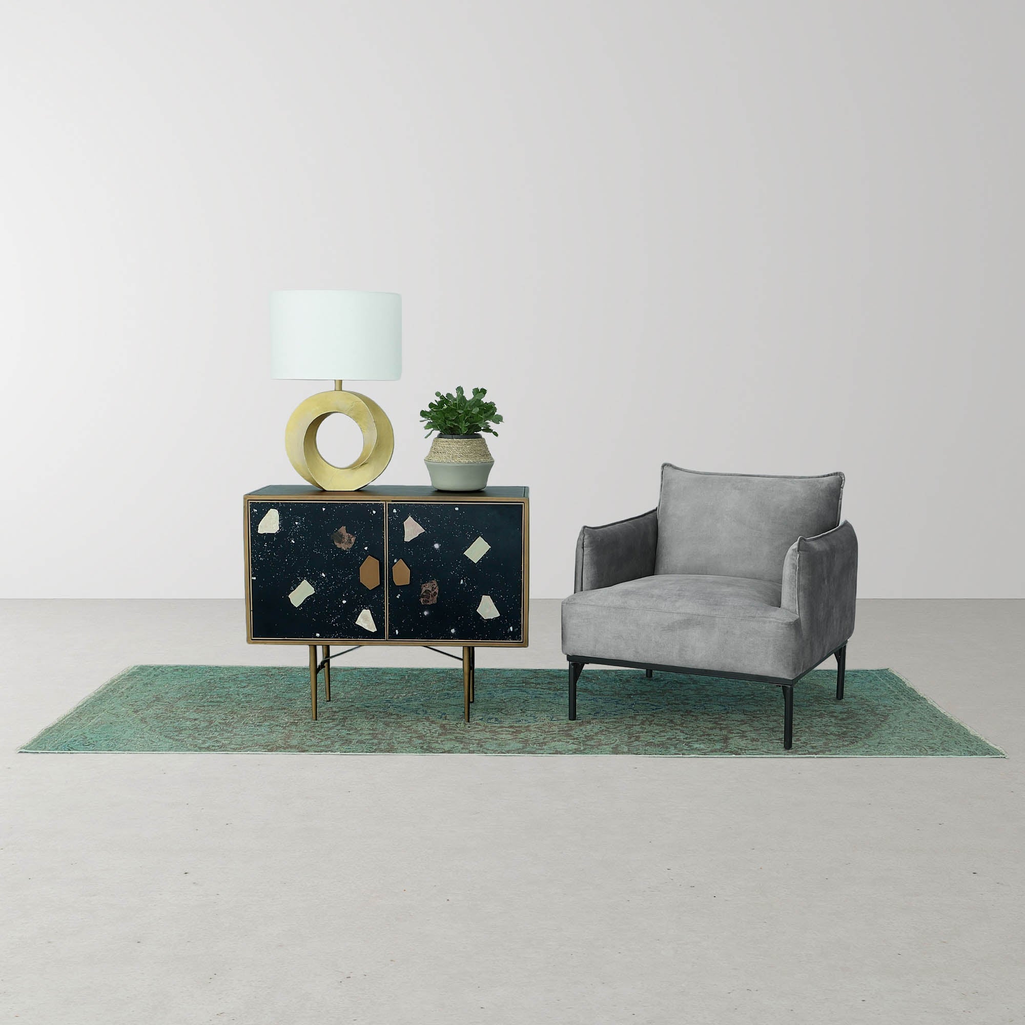 LH Home Iris Table Lamp