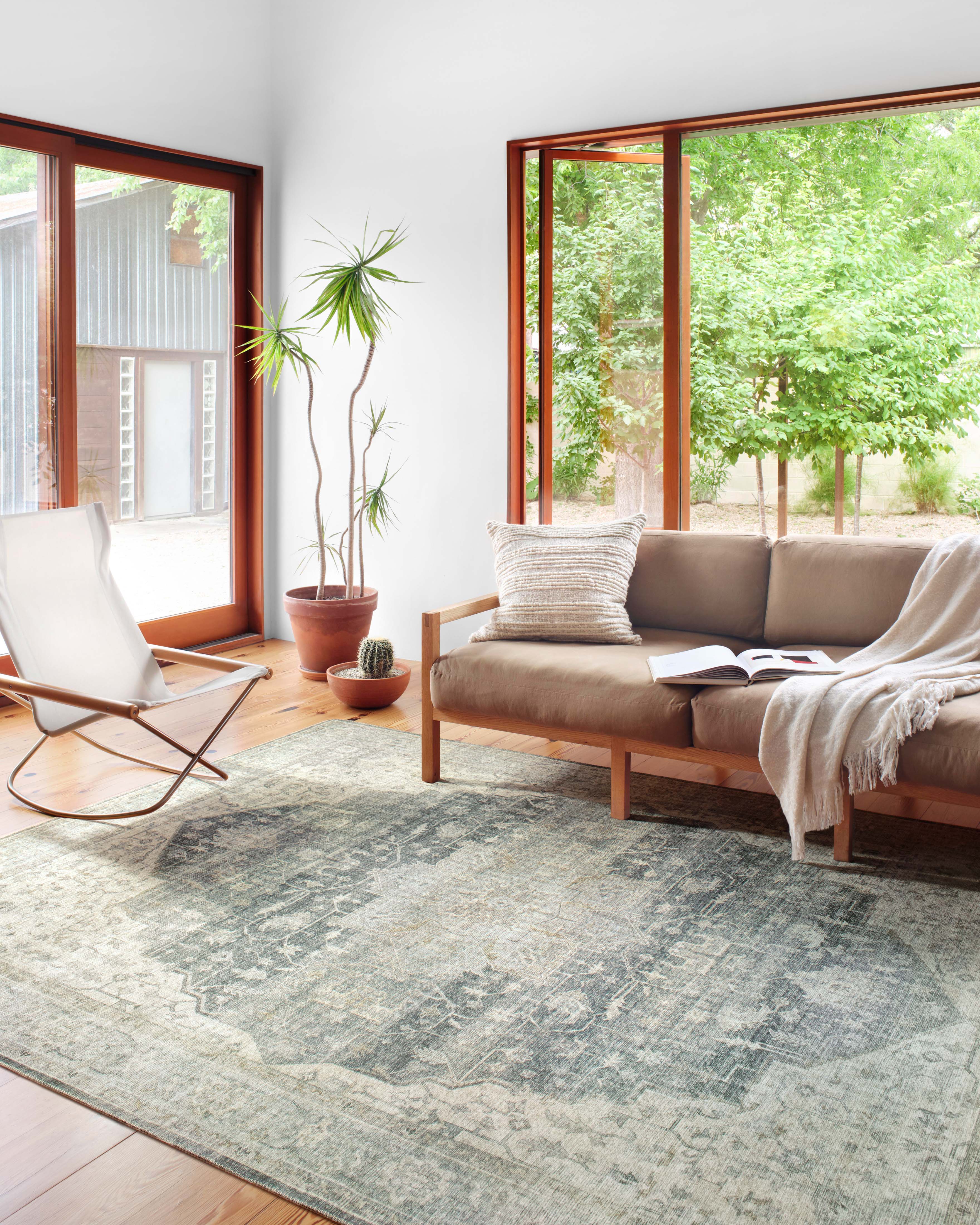 Loloi Skye Accent Rug