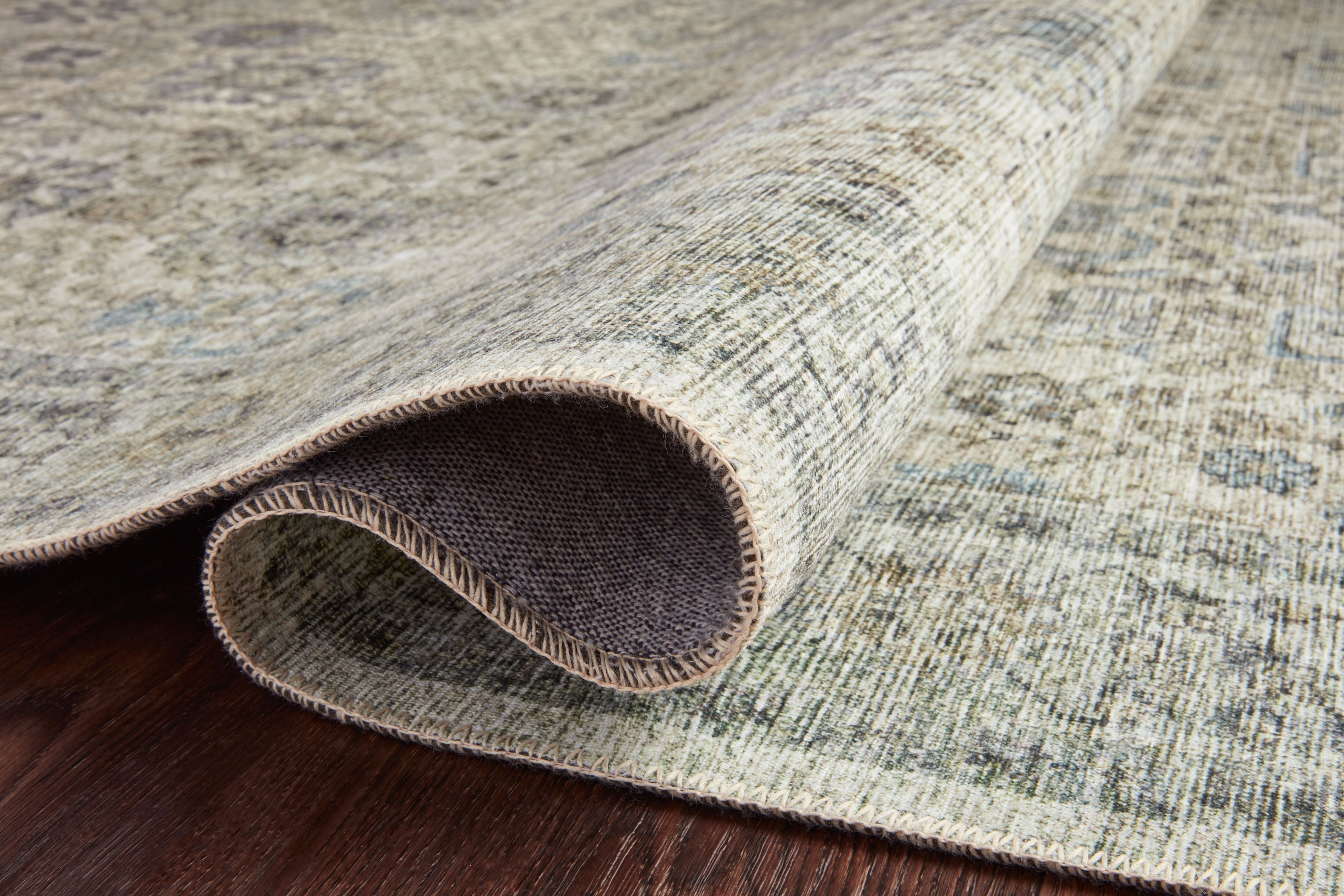 Loloi Skye Accent Rug