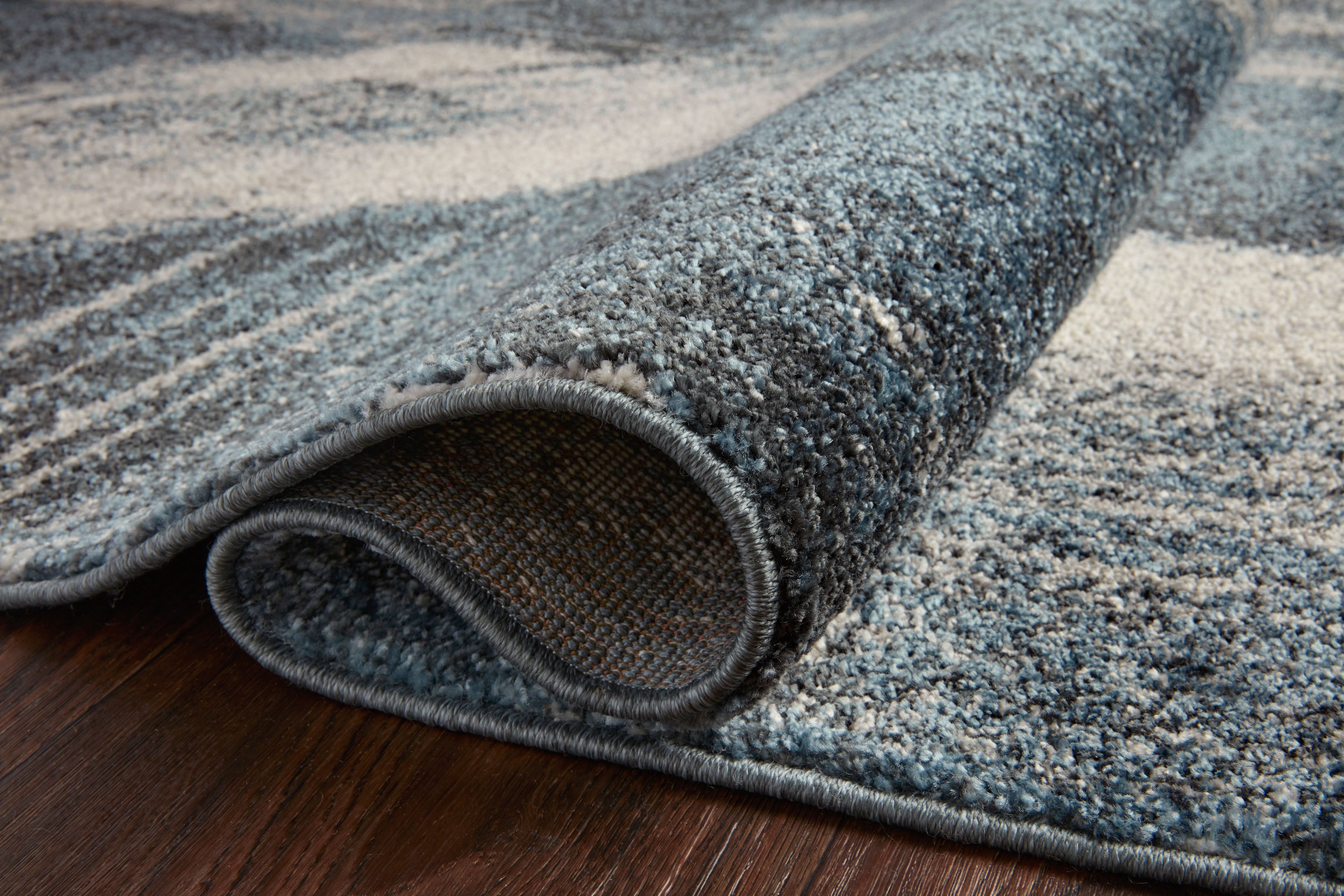 Loloi Spirit Sample Rug