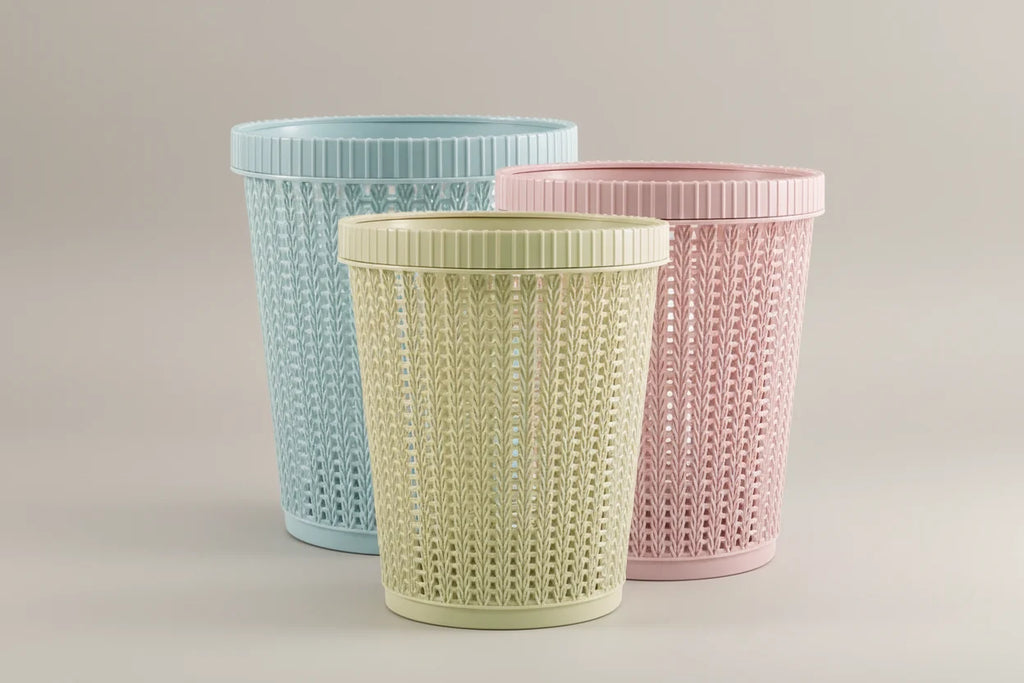 Hollow Rattan-Style Trash Can – Round Lidless Garbage Bin