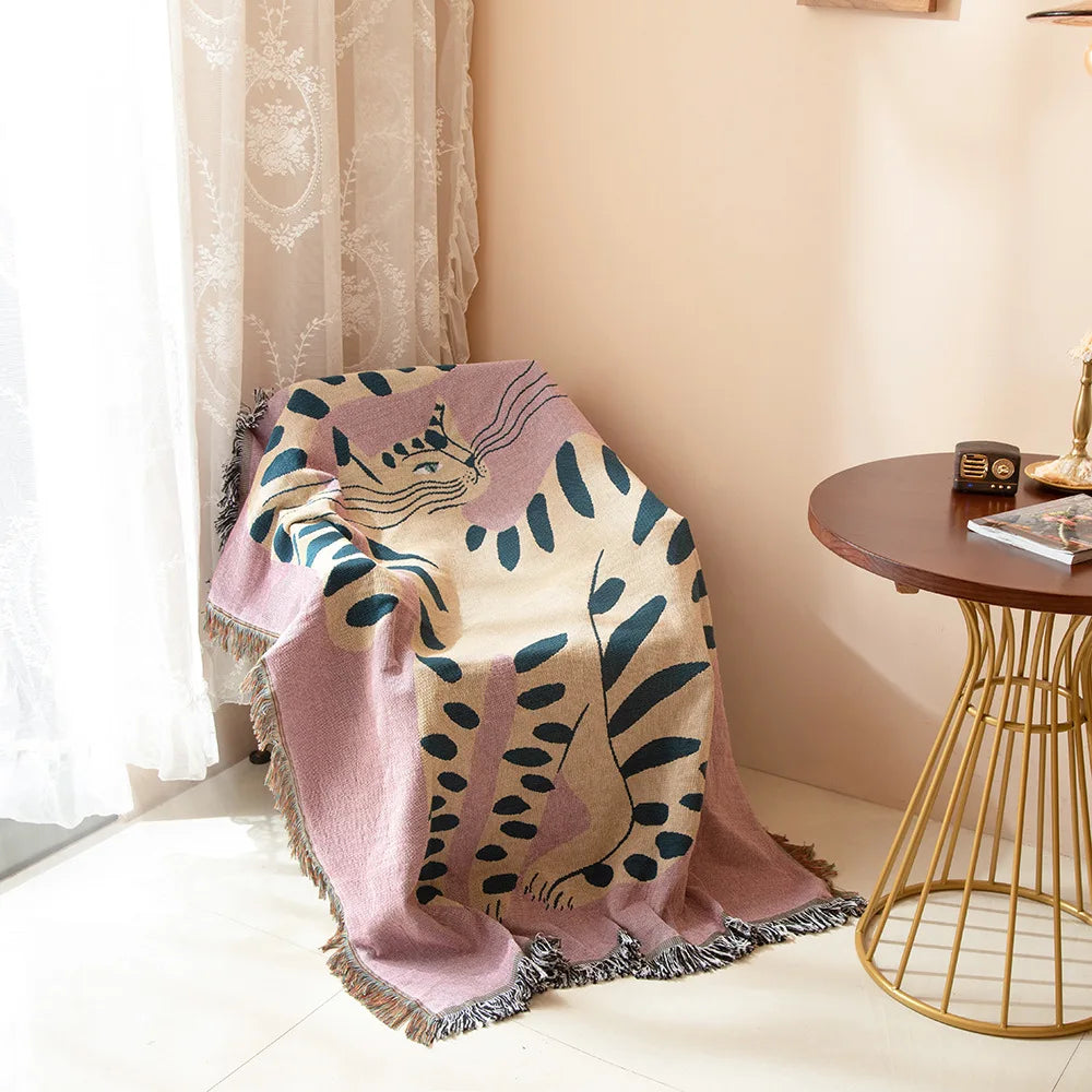 Textile City Ins Pink Girl Cat Throw Blanket – Woven Cotton Tapestry Sofa Cover & Picnic Mat