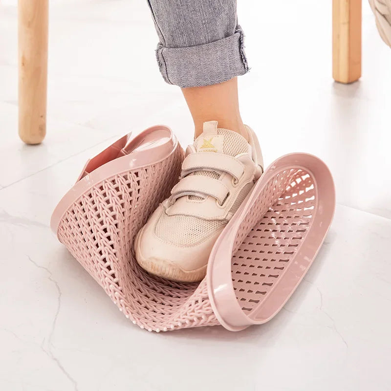 Hollow Rattan-Style Trash Can – Round Lidless Garbage Bin