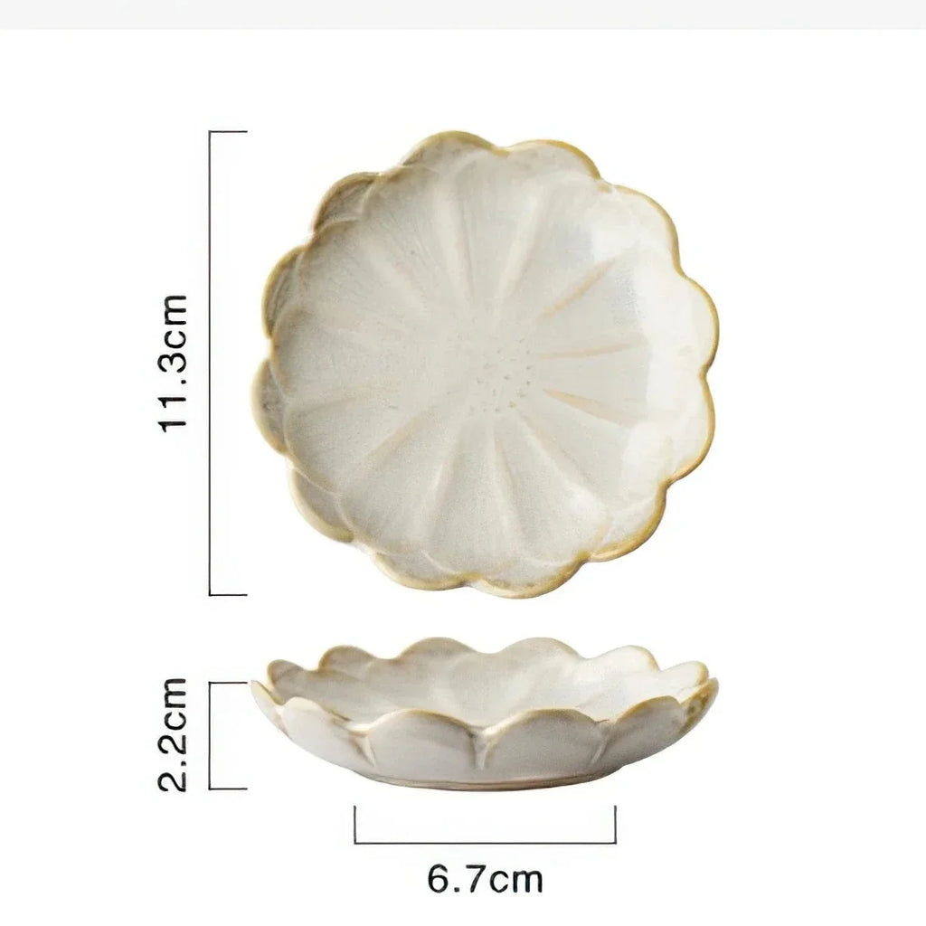 Ceramic Flower Sauce Dish – Mini Porcelain Dipping Bowl for Soy Sauce, Nuts & Charcuterie