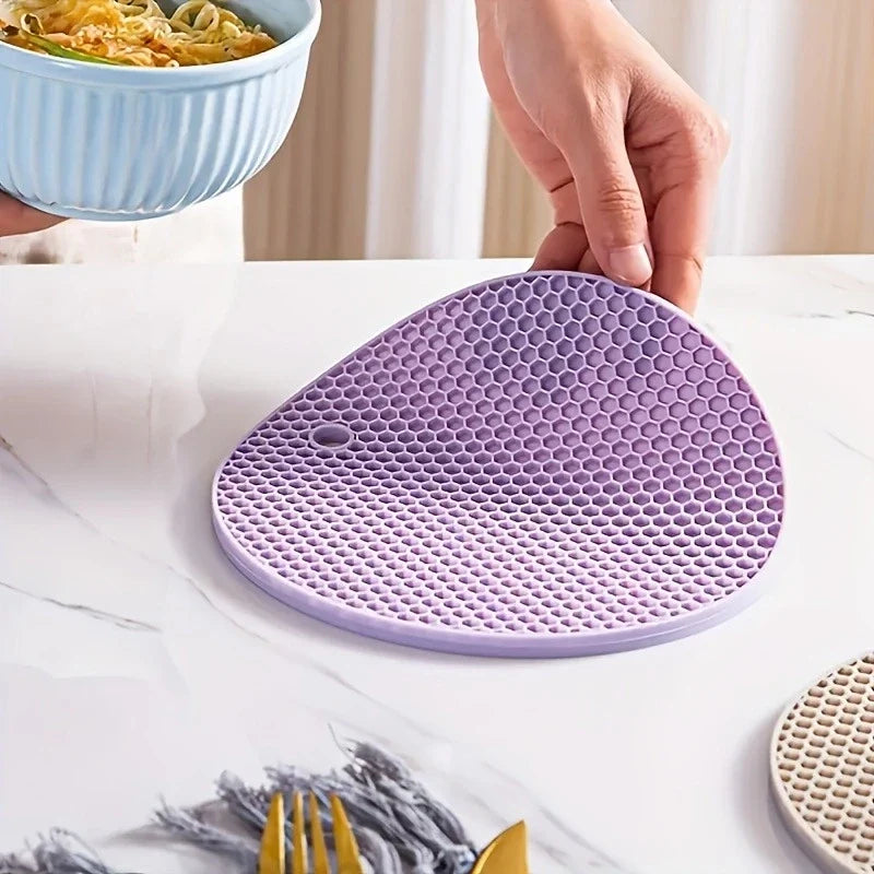 Silicone Hot Pads  - Heat Resistant Table Mats for Pots, Pans, Cups, Bowls, Non-Slip Kitchen Trivets, Dishwasher Safe (Gra