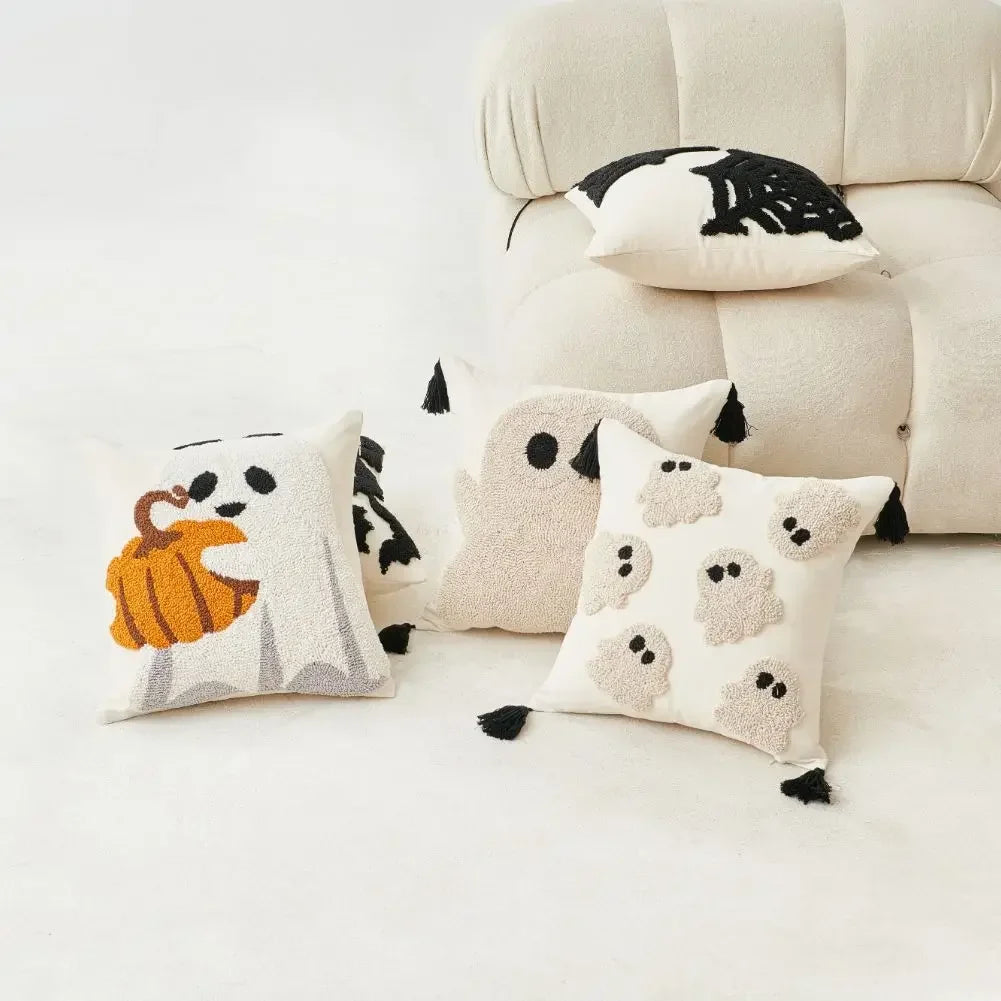 Pumpkin Tassel Pillow Cover – Cozy Fall Accent for Halloween & Harvest Decor