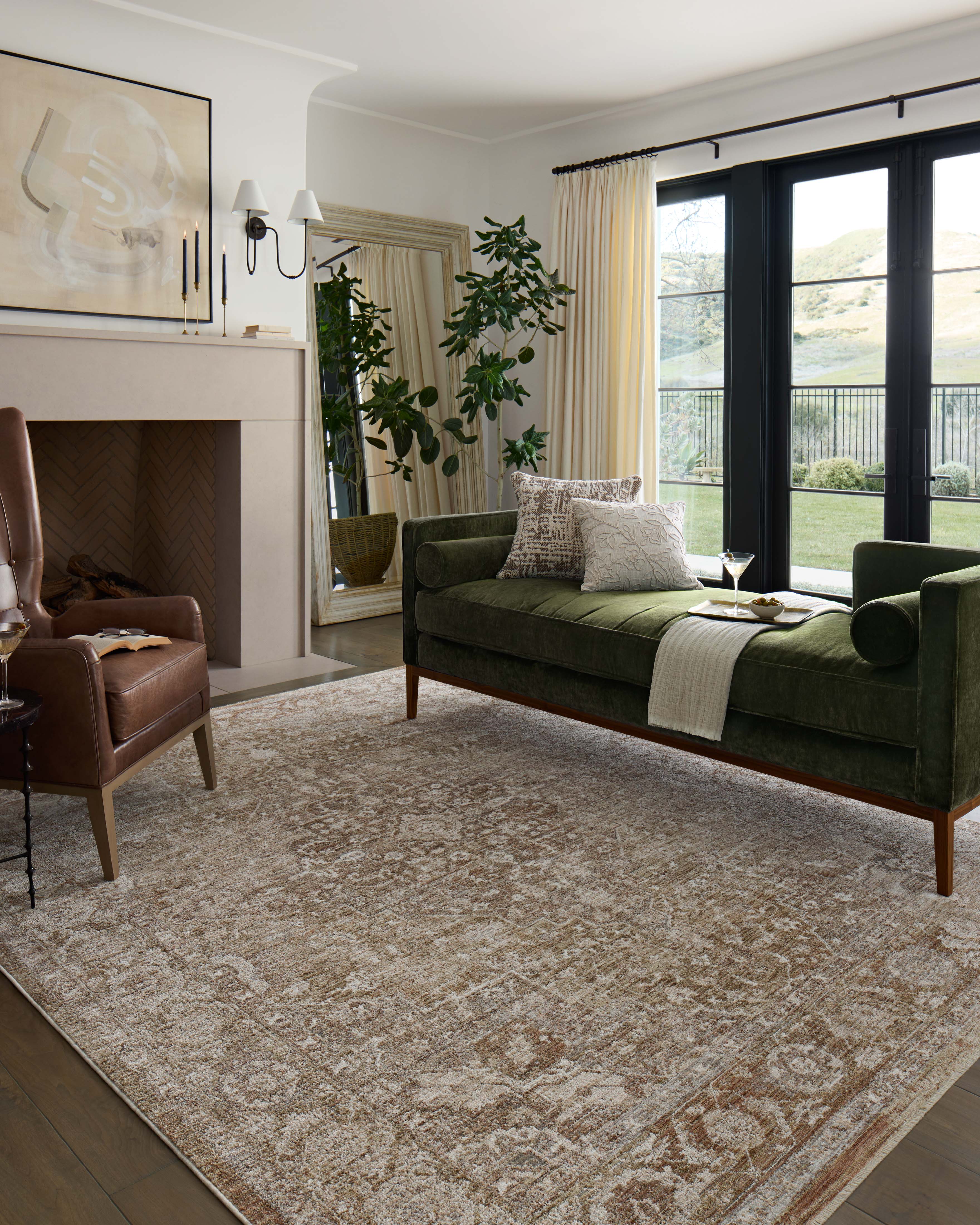 Loloi Tabitha Accent Rug
