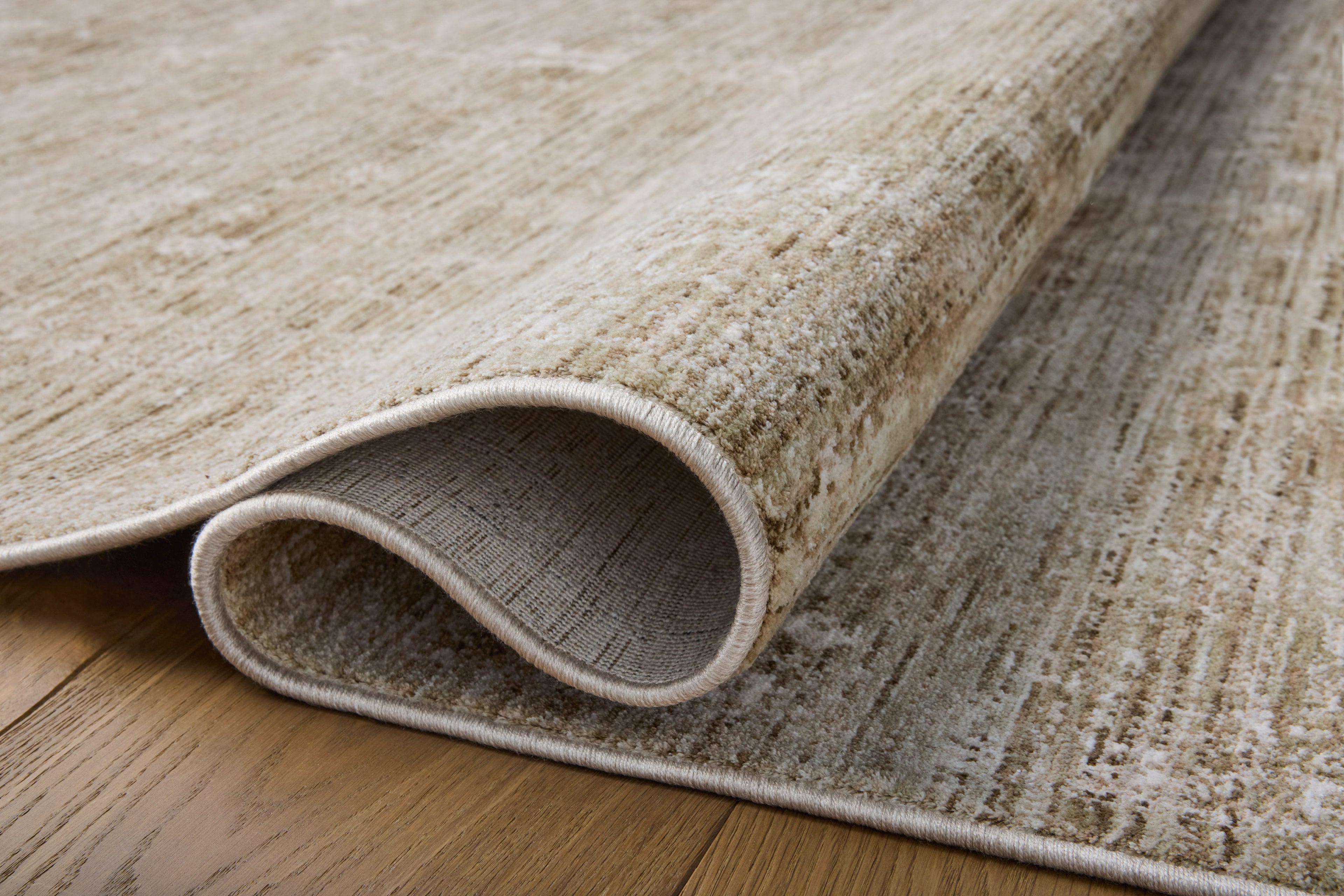 Loloi Tabitha Accent Rug
