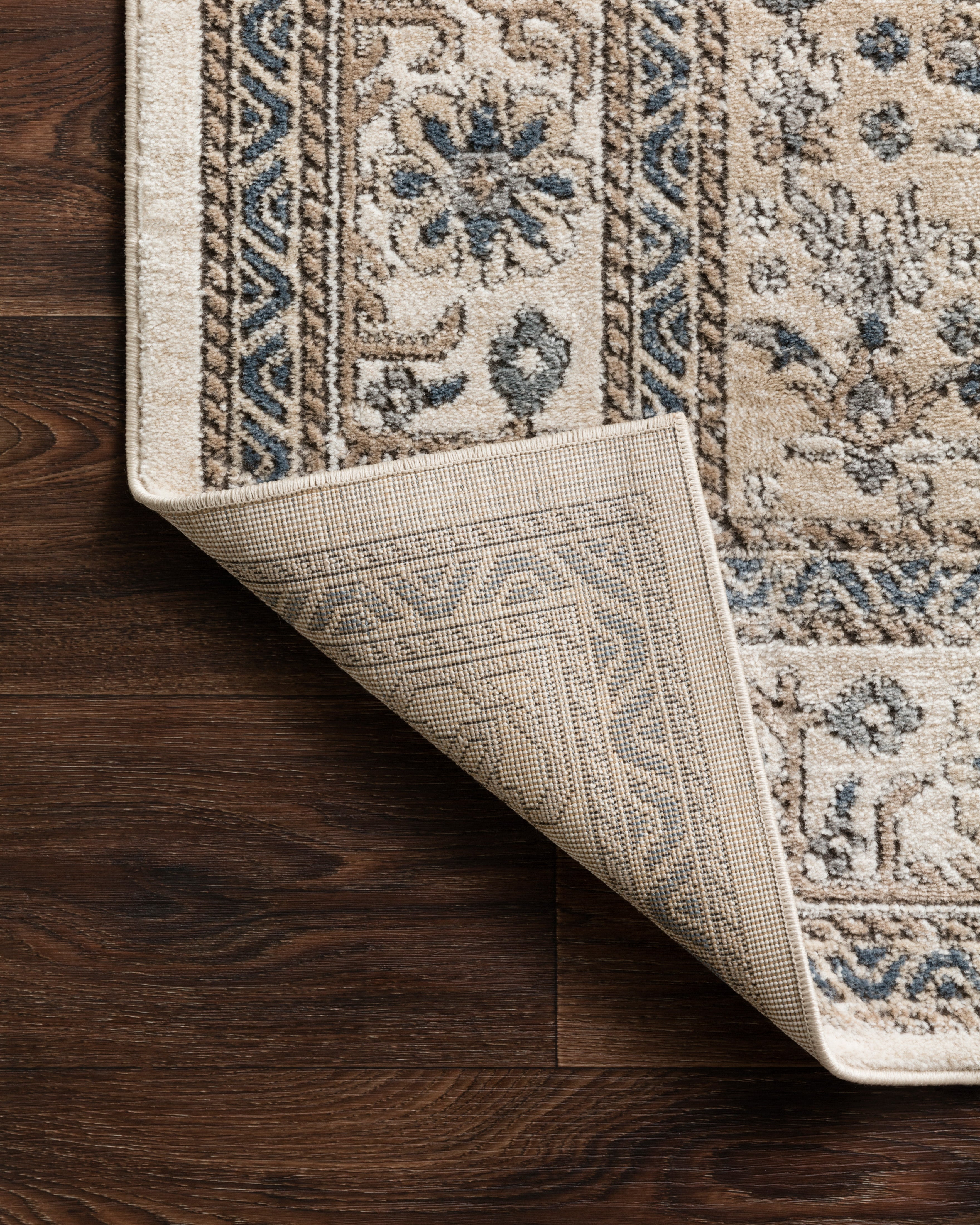 Loloi Teagan Accent Rug