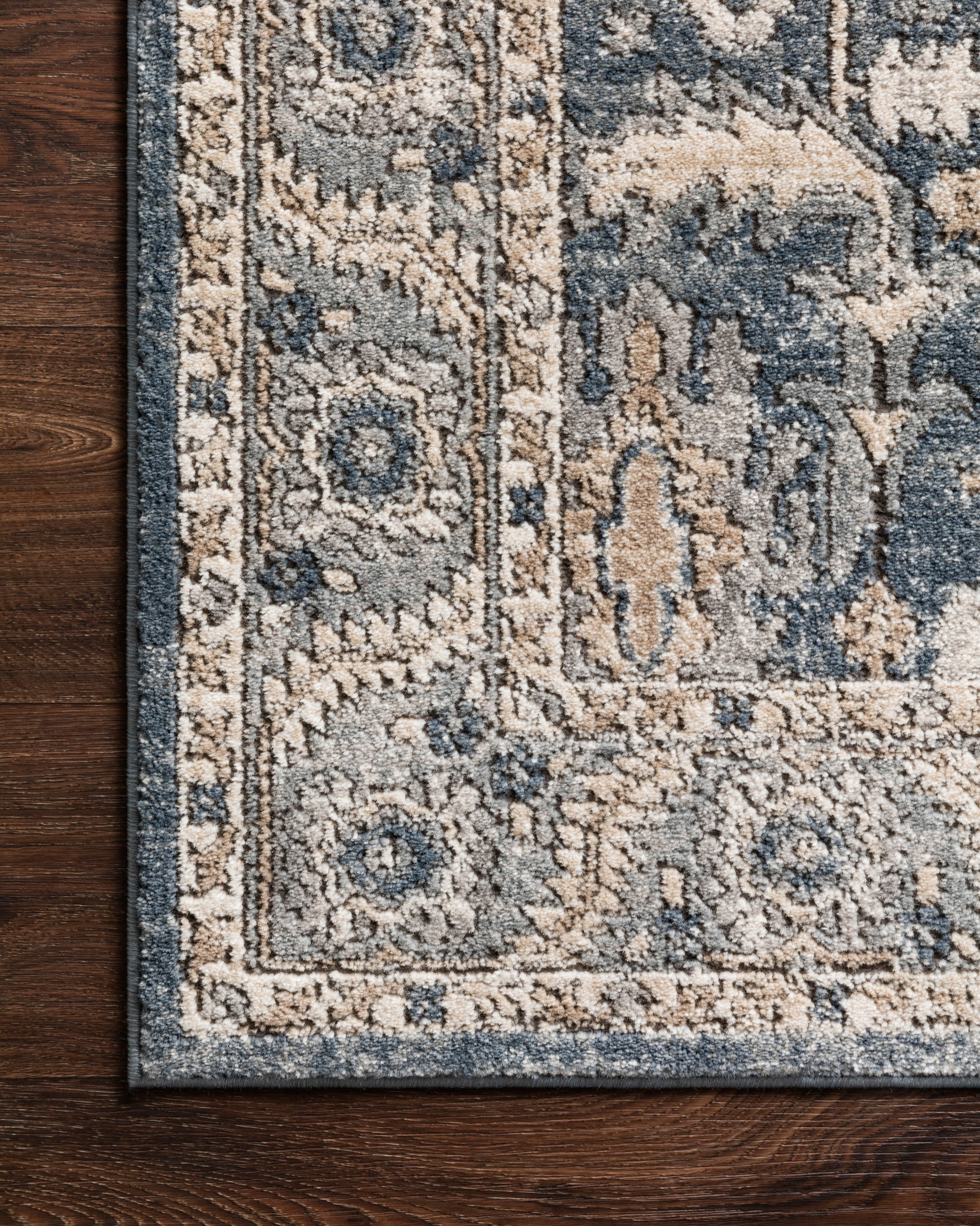 Loloi Teagan Accent Rug