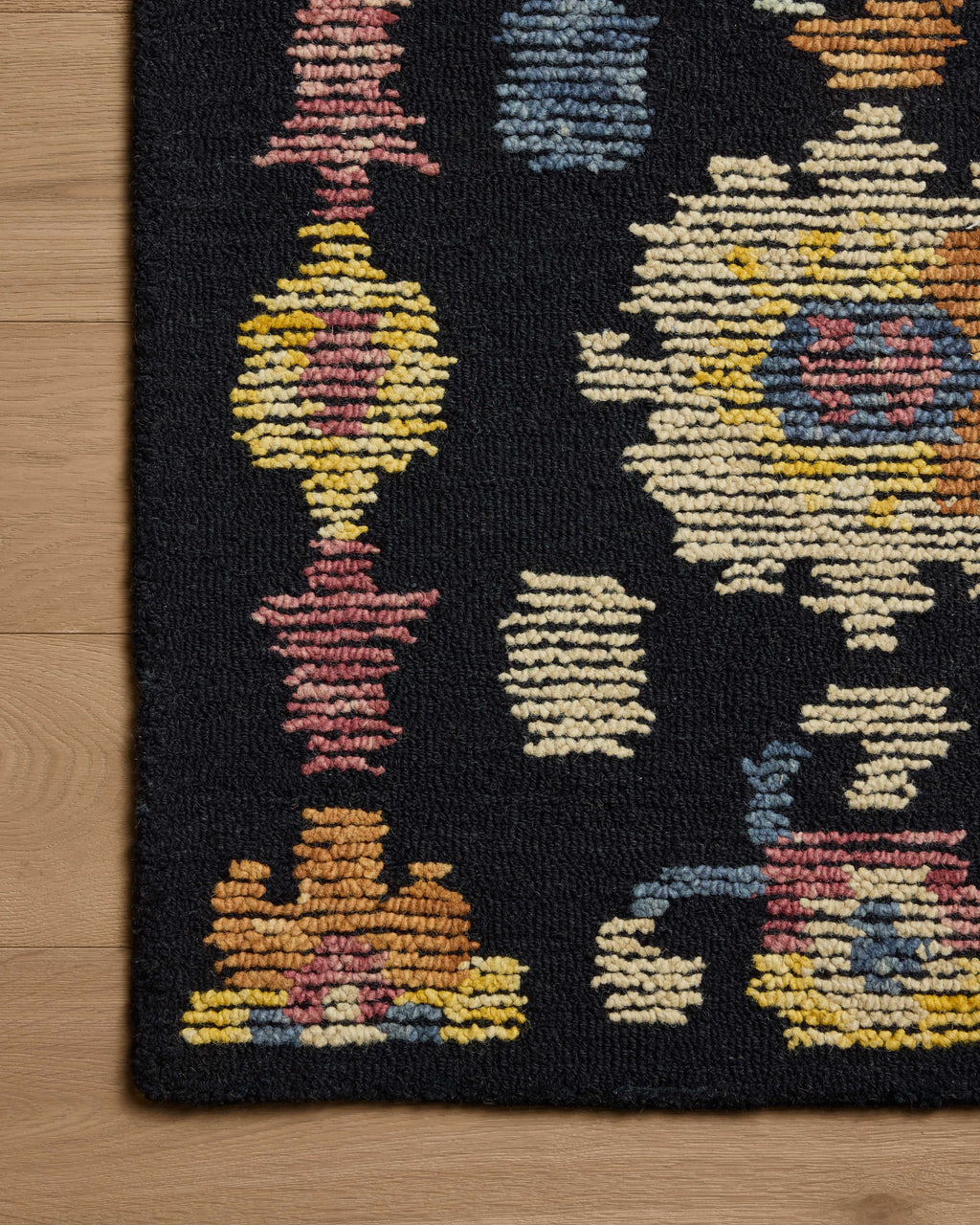 Loloi Tilly Accent Rug