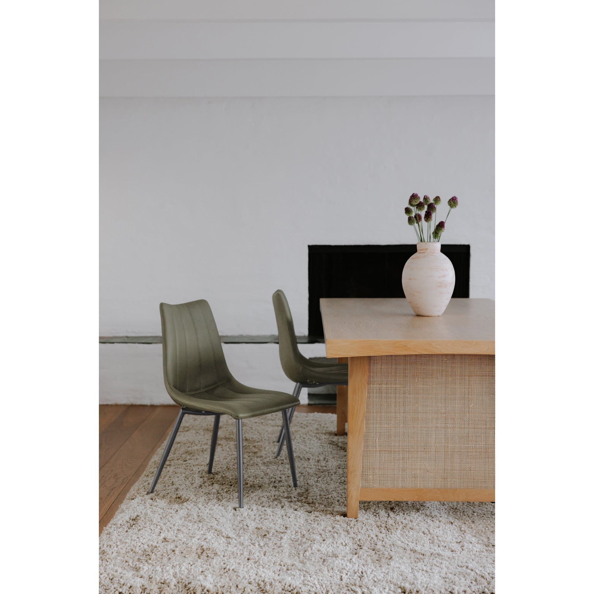 Moe's Home Alibi Dining Chair