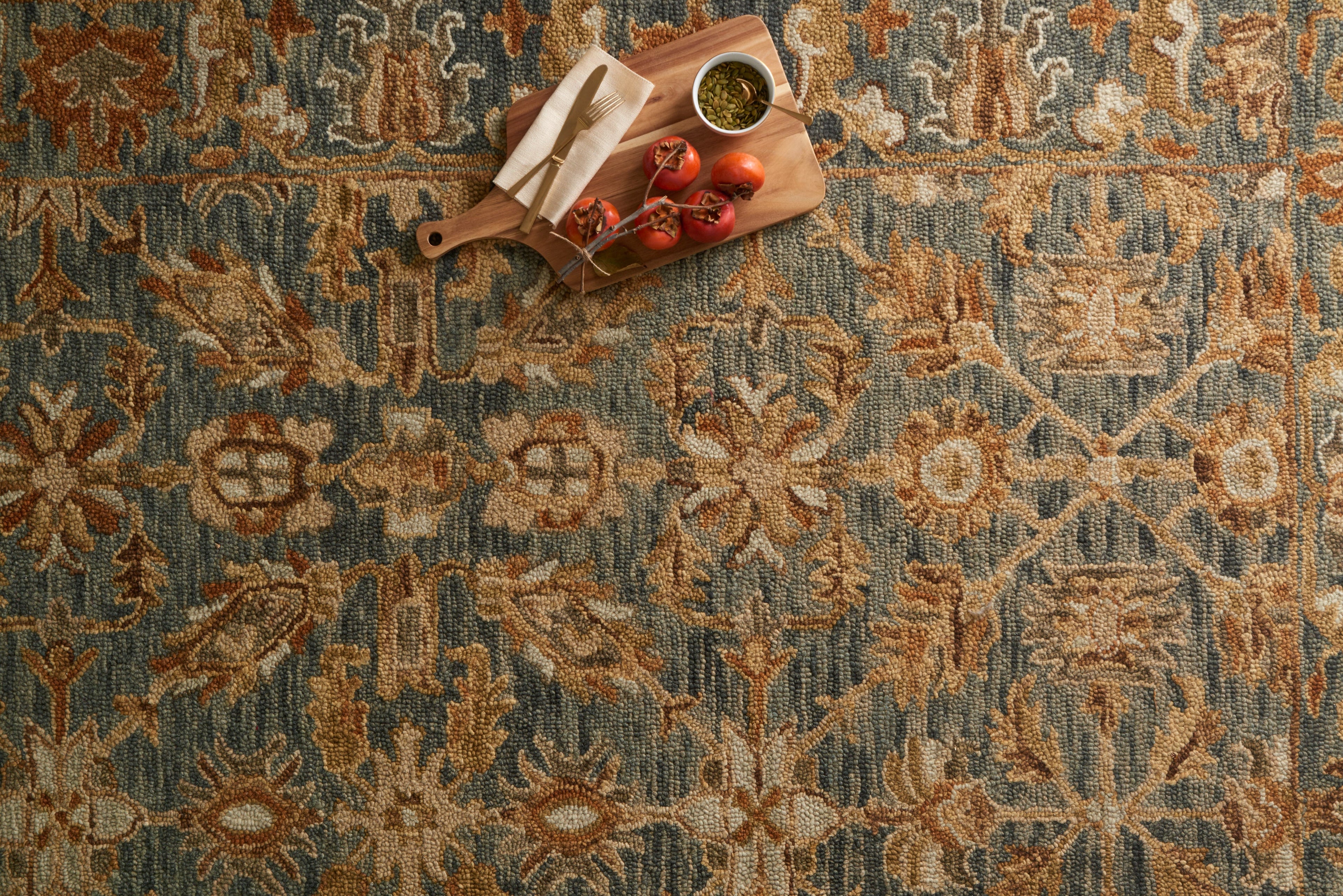 Loloi Victoria Area Rug
