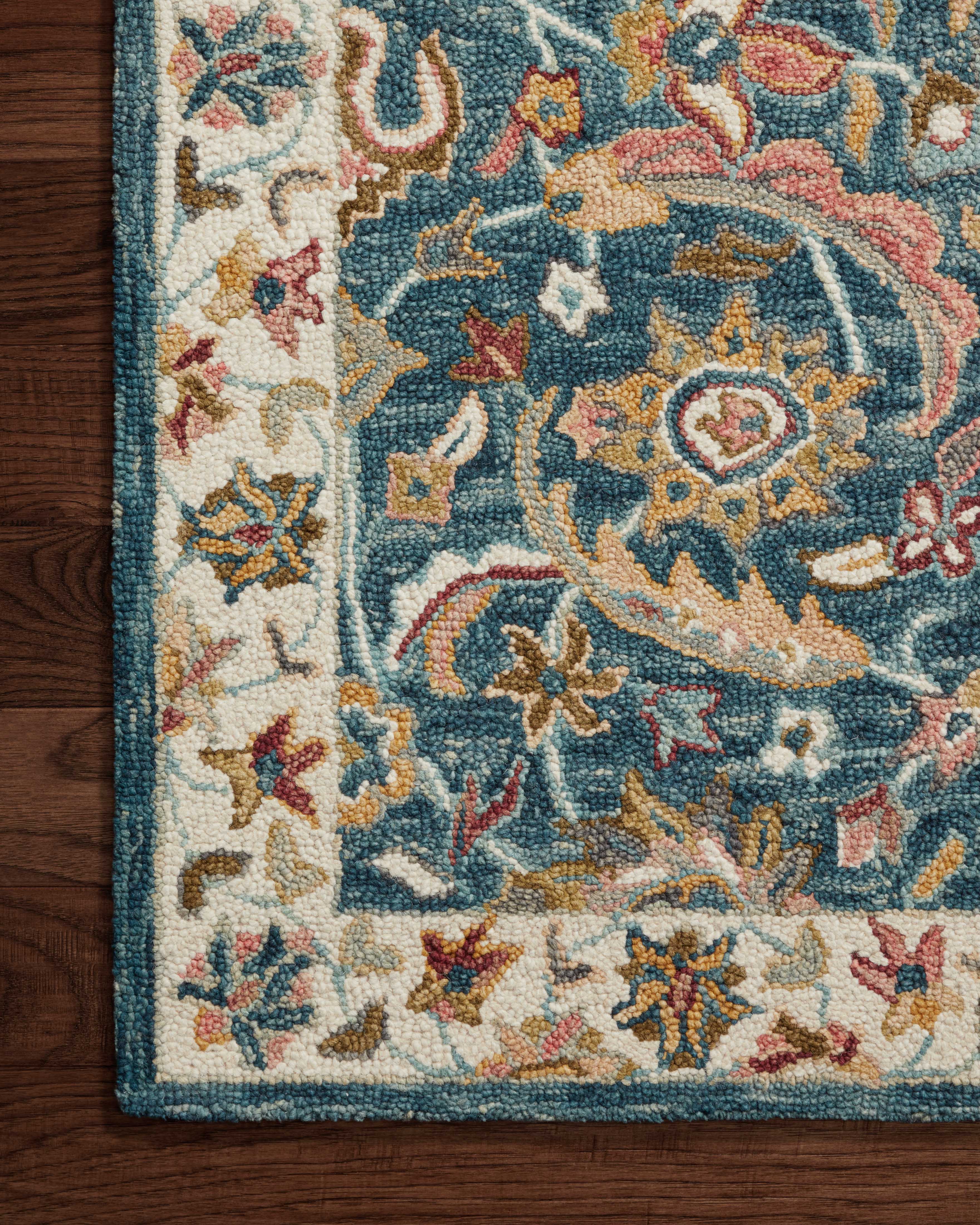 Loloi Victoria Runner Rug