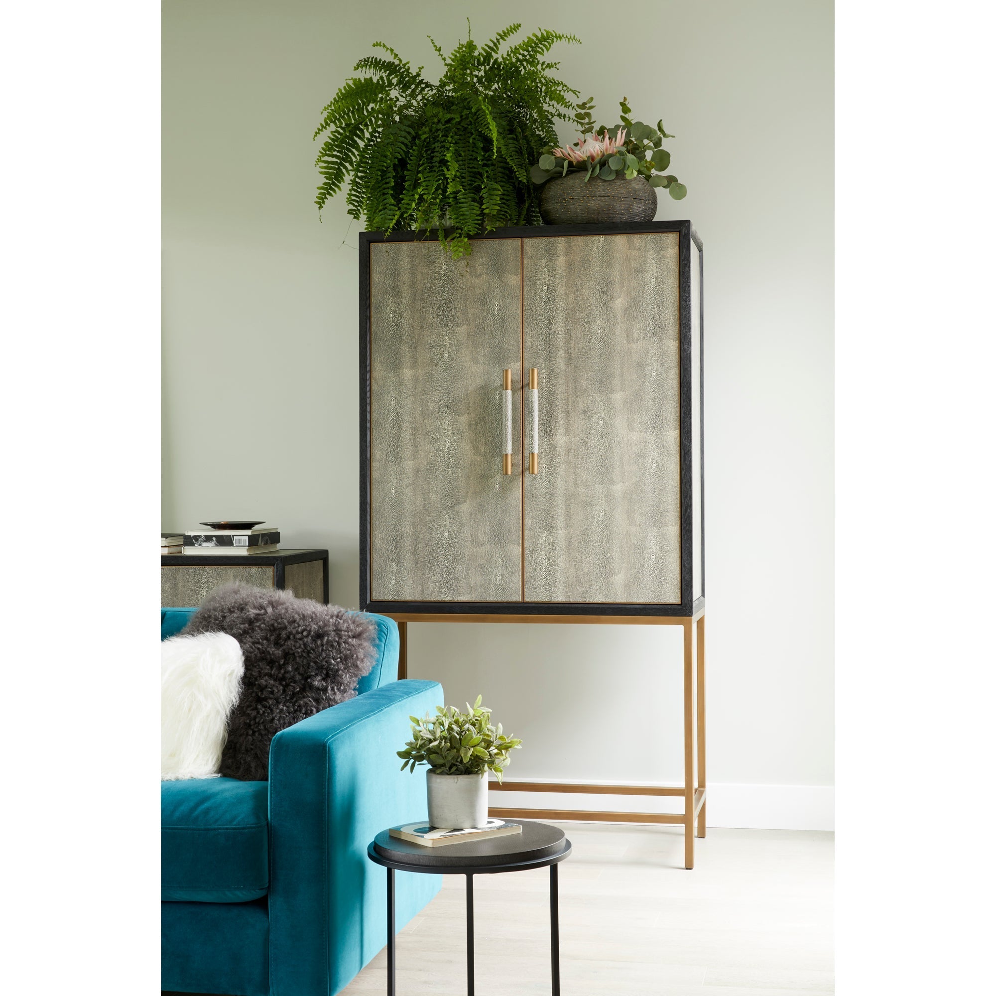 Moe's Home Mako Bar Cabinet Grey