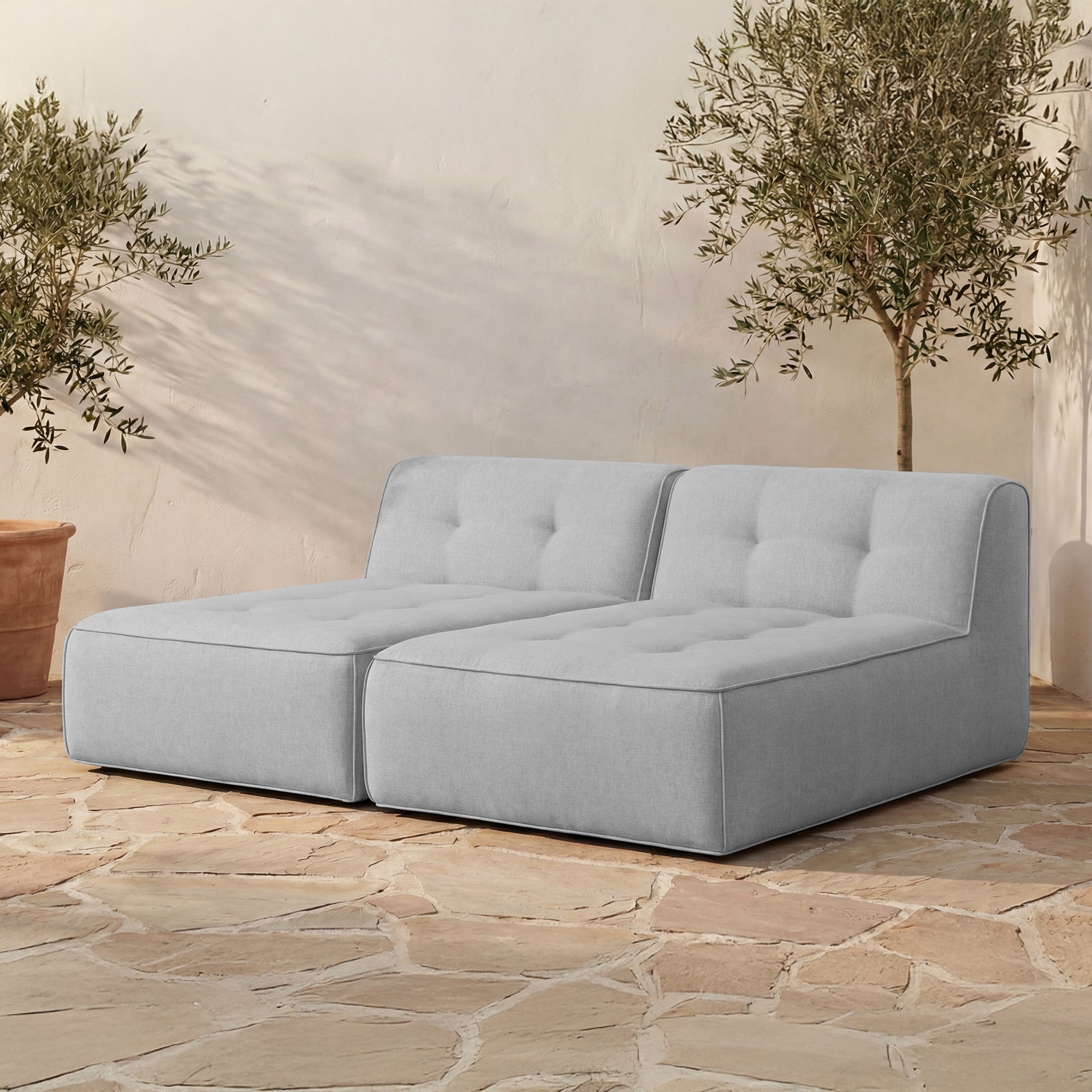 Moe's Home Sunseeker Outdoor Lounger