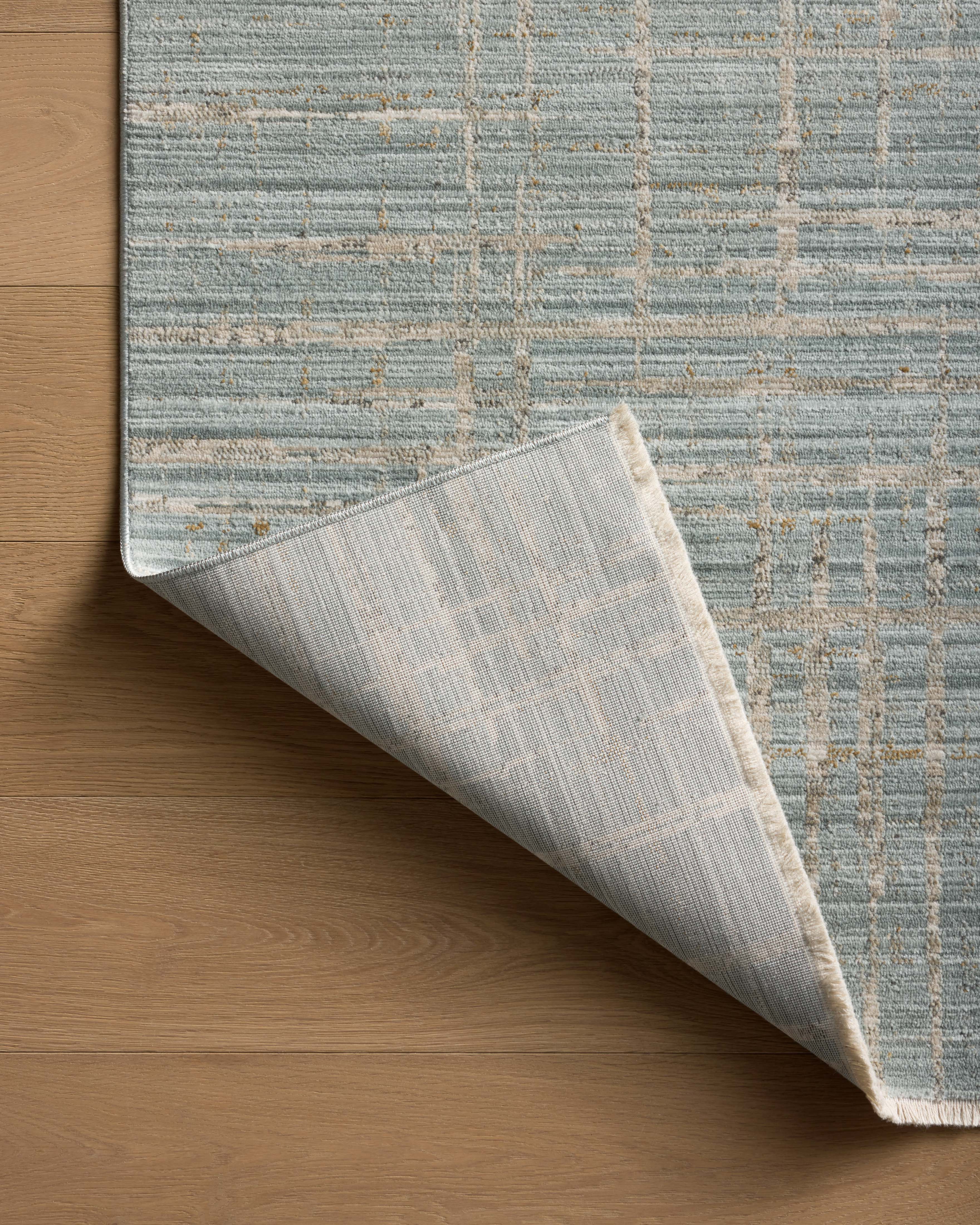 Loloi Wade Accent Rug