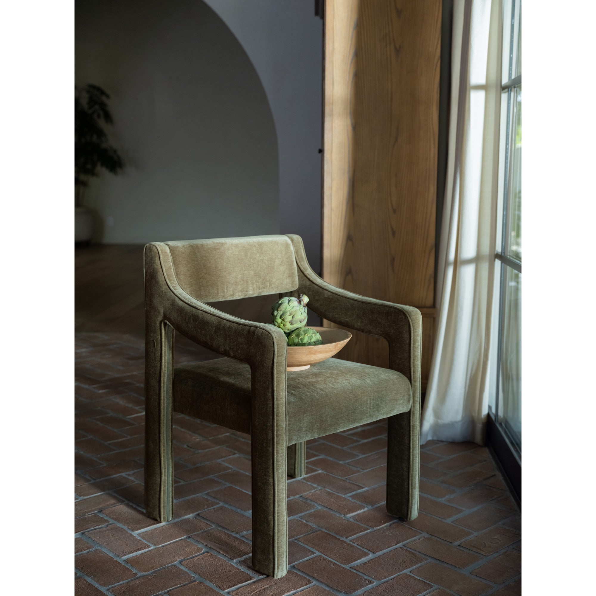 Moe's Home Elise Dining Chair