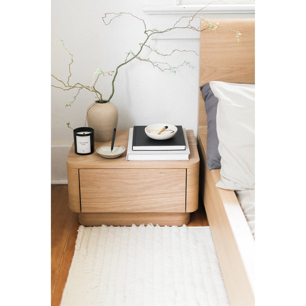 Moe's Home Round Off Nightstand