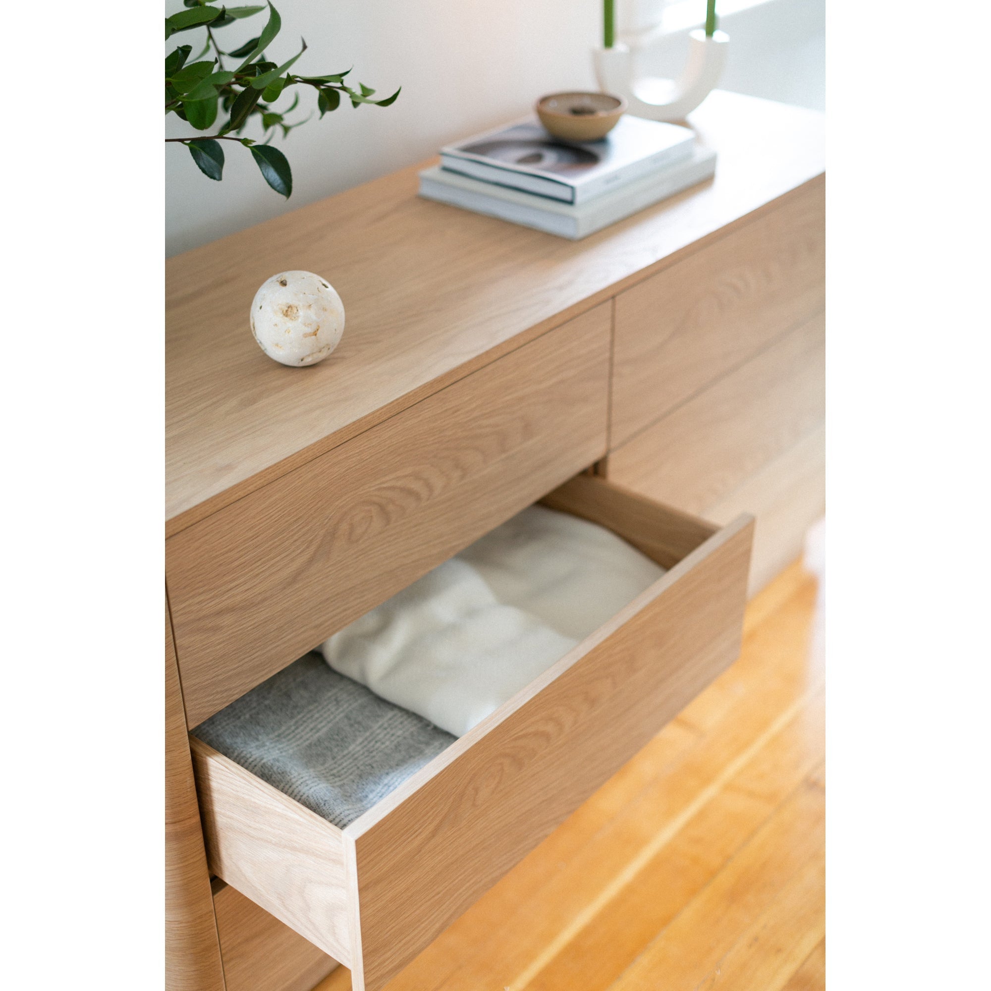 Moe's Home Round Off Dresser