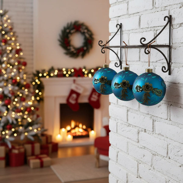 🎄 4PCS Christmas Glass Ball Ornaments – Shiny Hanging Tree Décor Set