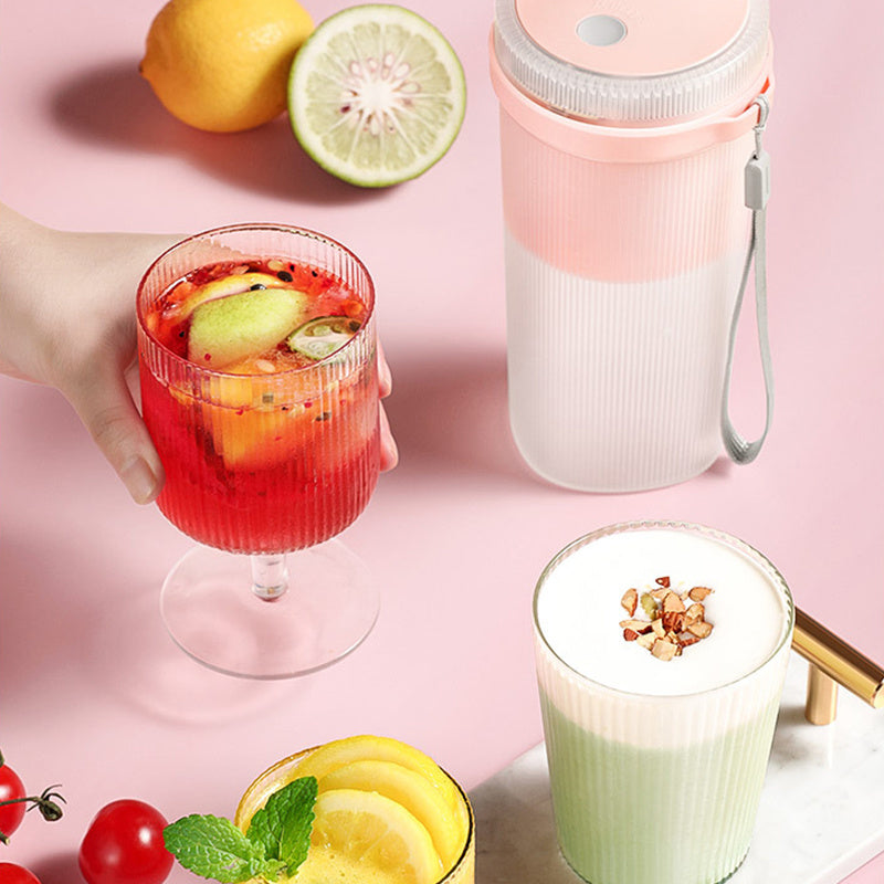 🍓 Portable USB Blender – Smoothie, Juicer & Sports Bottle in One