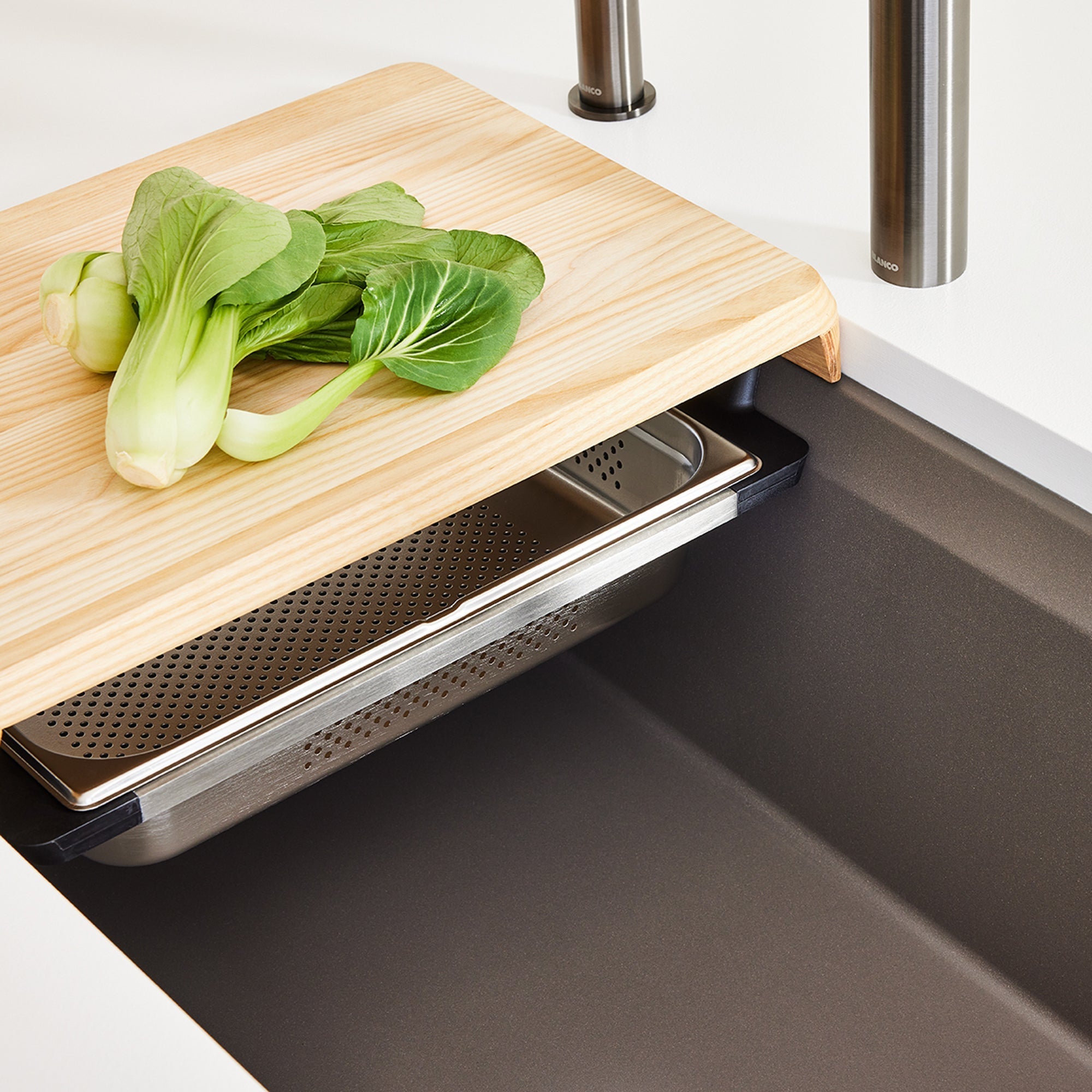 Blanco Inteos Bridge Cutting Board